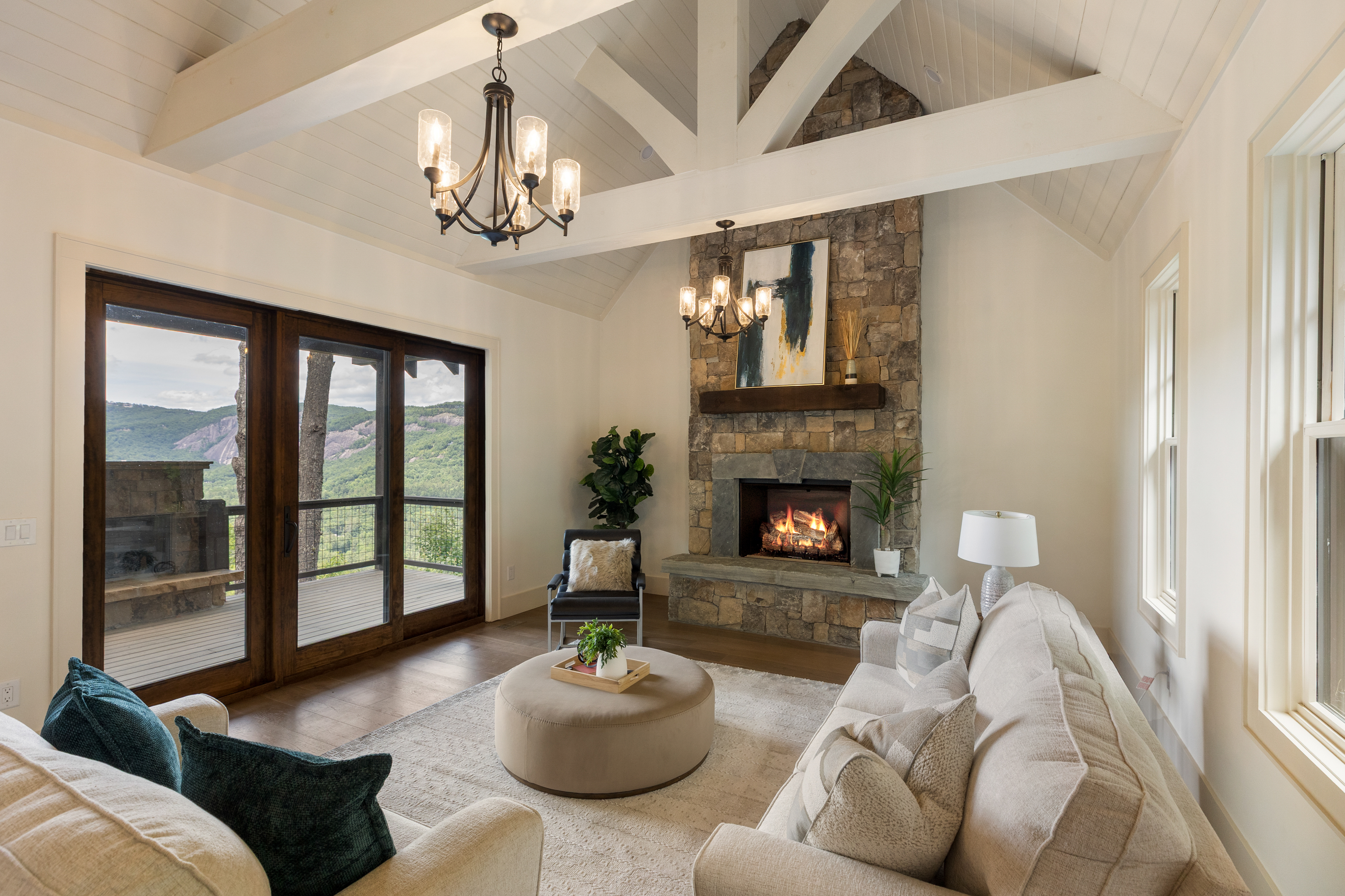  343 Ledgeview Road, Cedar Hill - 物件實景
