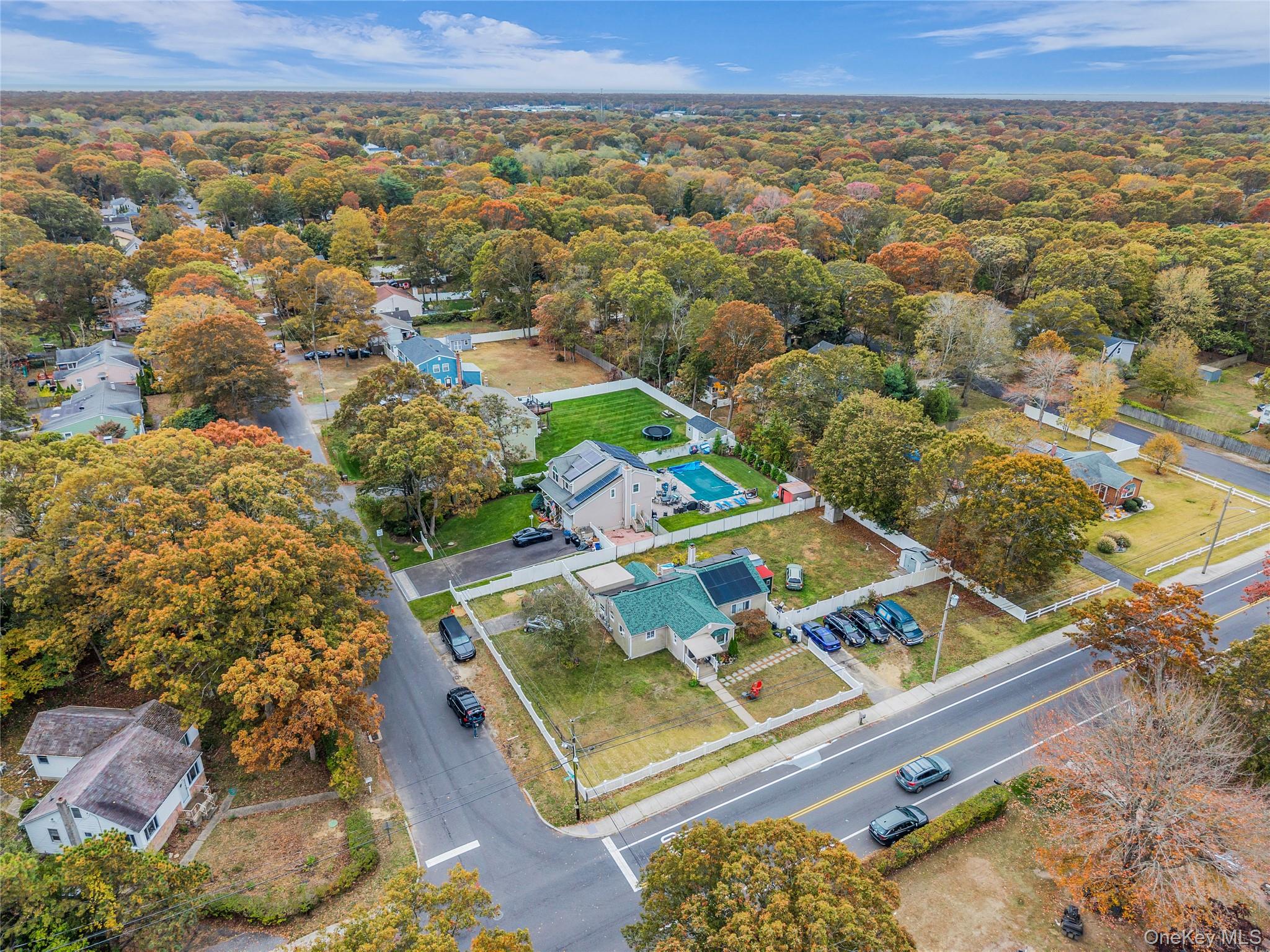 Mastic, New York, 11950, United States, 4 Bedrooms Bedrooms, ,3 BathroomsBathrooms,Residential,For Sale,1990878