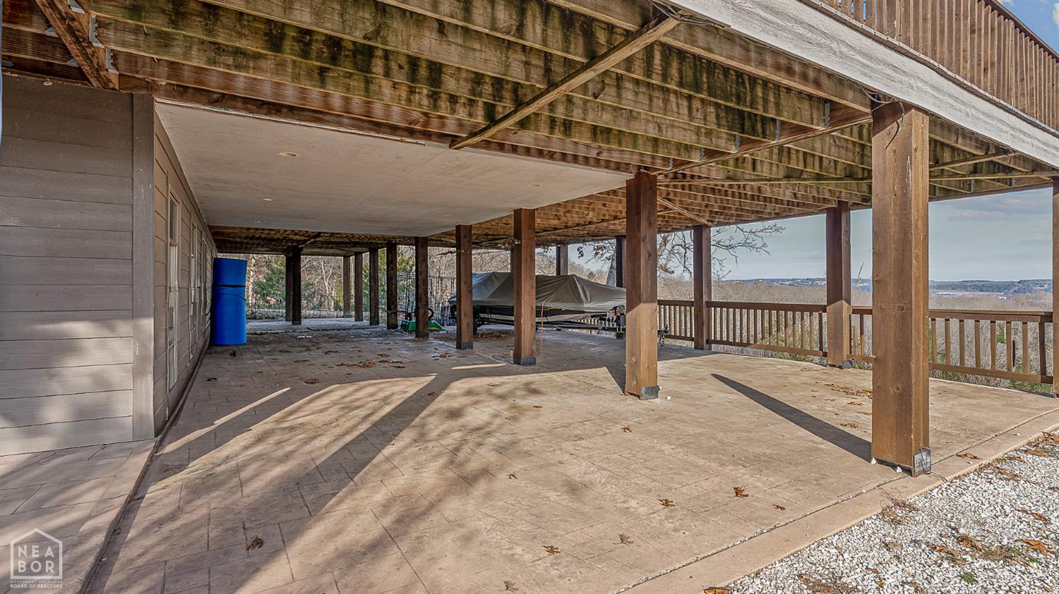 Mountain Home, Arkansas, 72653, United States, 5 Bedrooms Bedrooms, ,3 BathroomsBathrooms,Residential,For Sale,2002861