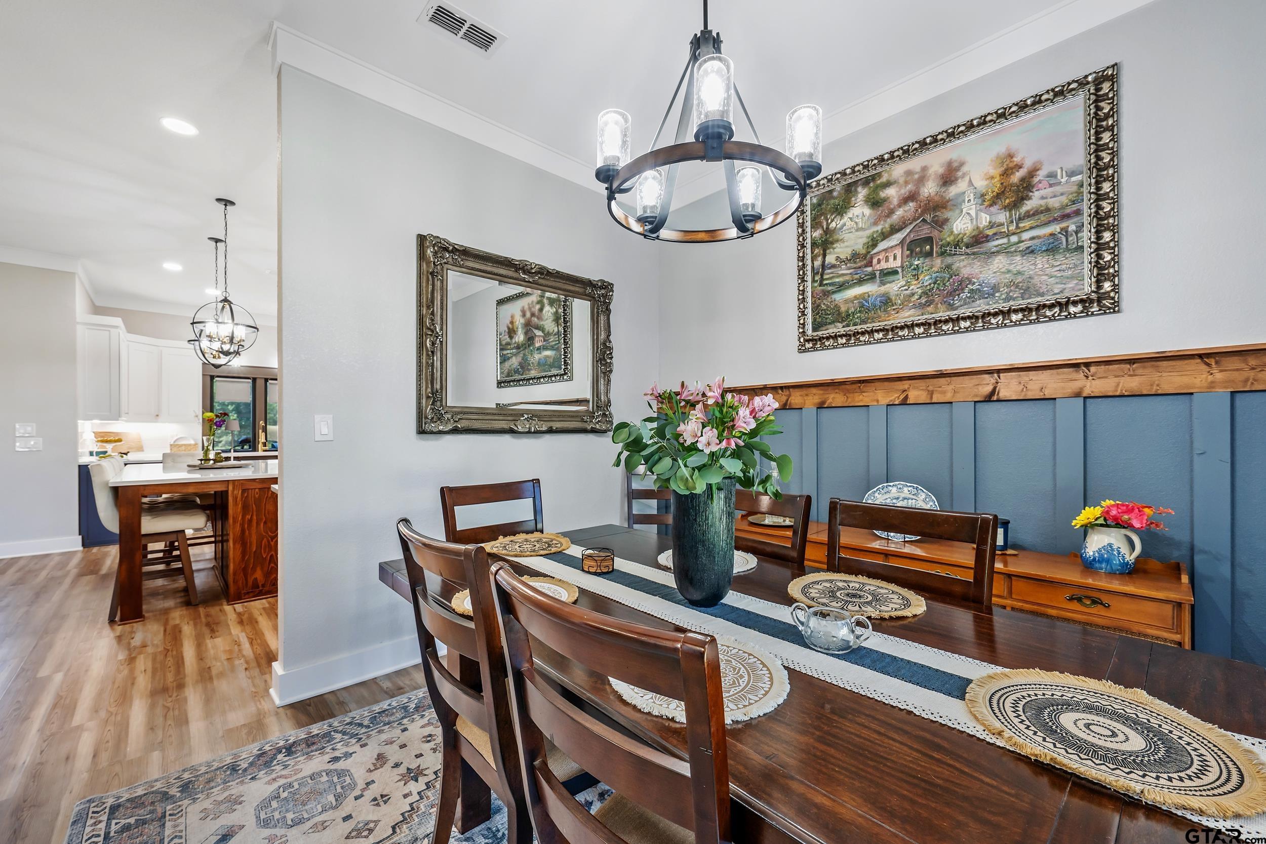 Mineola, Texas, 75773, United States, 3 Bedrooms Bedrooms, ,3 BathroomsBathrooms,Residential,For Sale,1951277