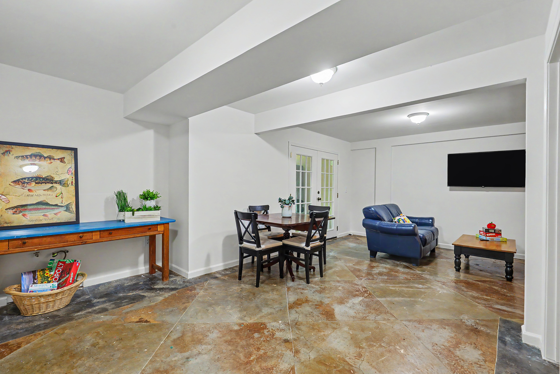  Inviting Cottage Blends a Scenic Mountain Retreat and Easy Lake Living - 物件實景
