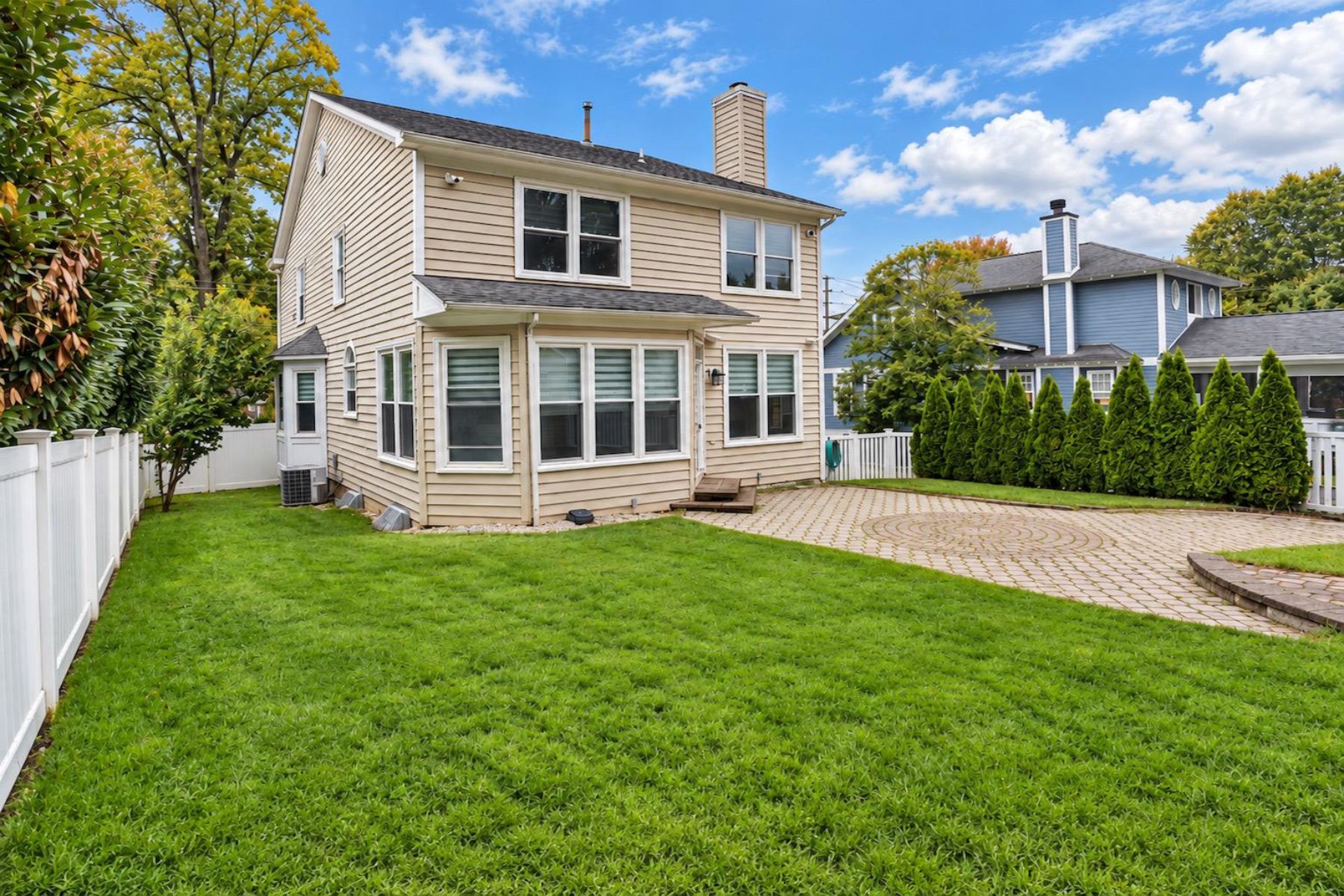  1505 Spring Vale Avenue, Mclean, VA, 22101 - 物件實景