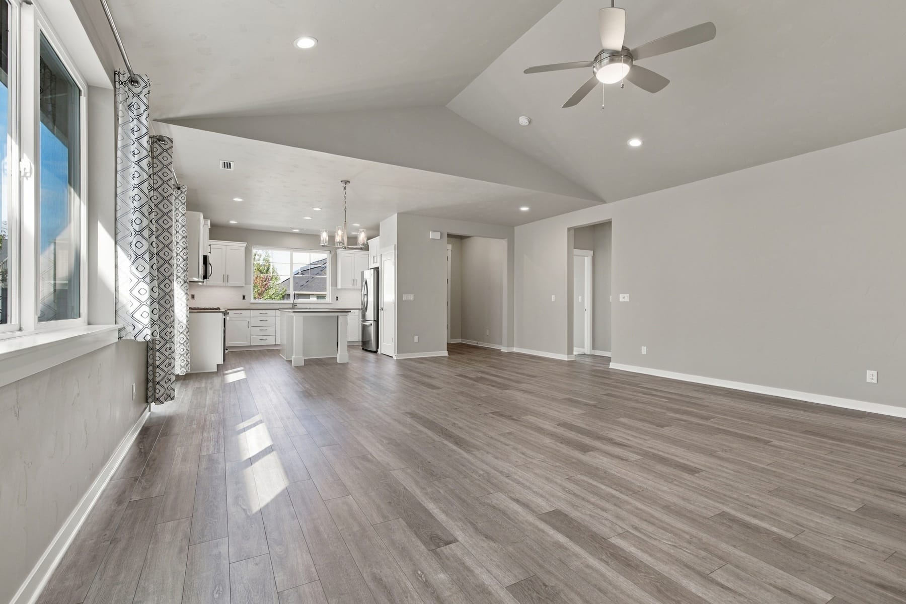  4278 SE 63RD AVE Hillsboro, OR 97123 - 物件實景