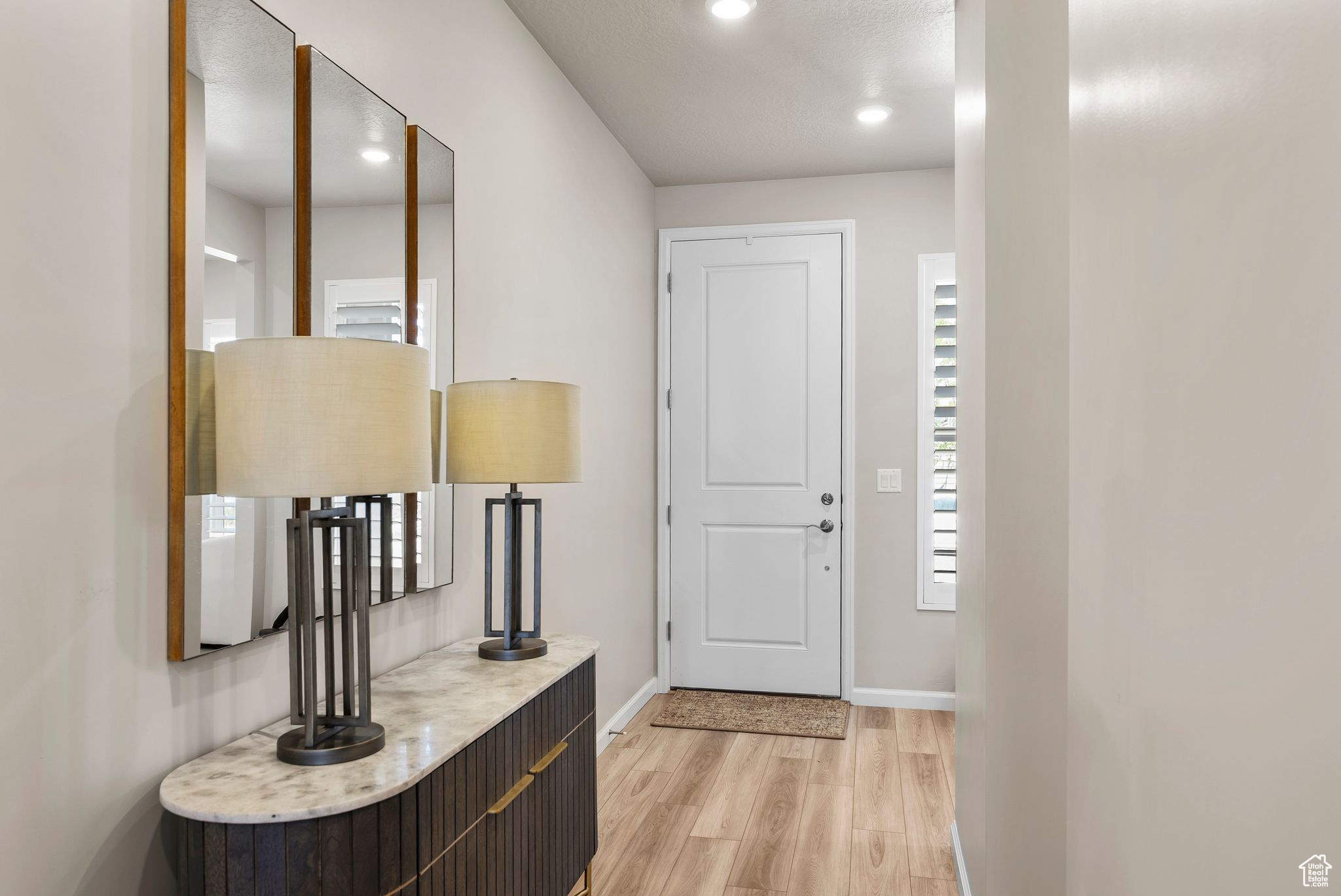 South Jordan, Utah, 84009, United States, 2 Bedrooms Bedrooms, ,3 BathroomsBathrooms,Residential,For Sale,1903673