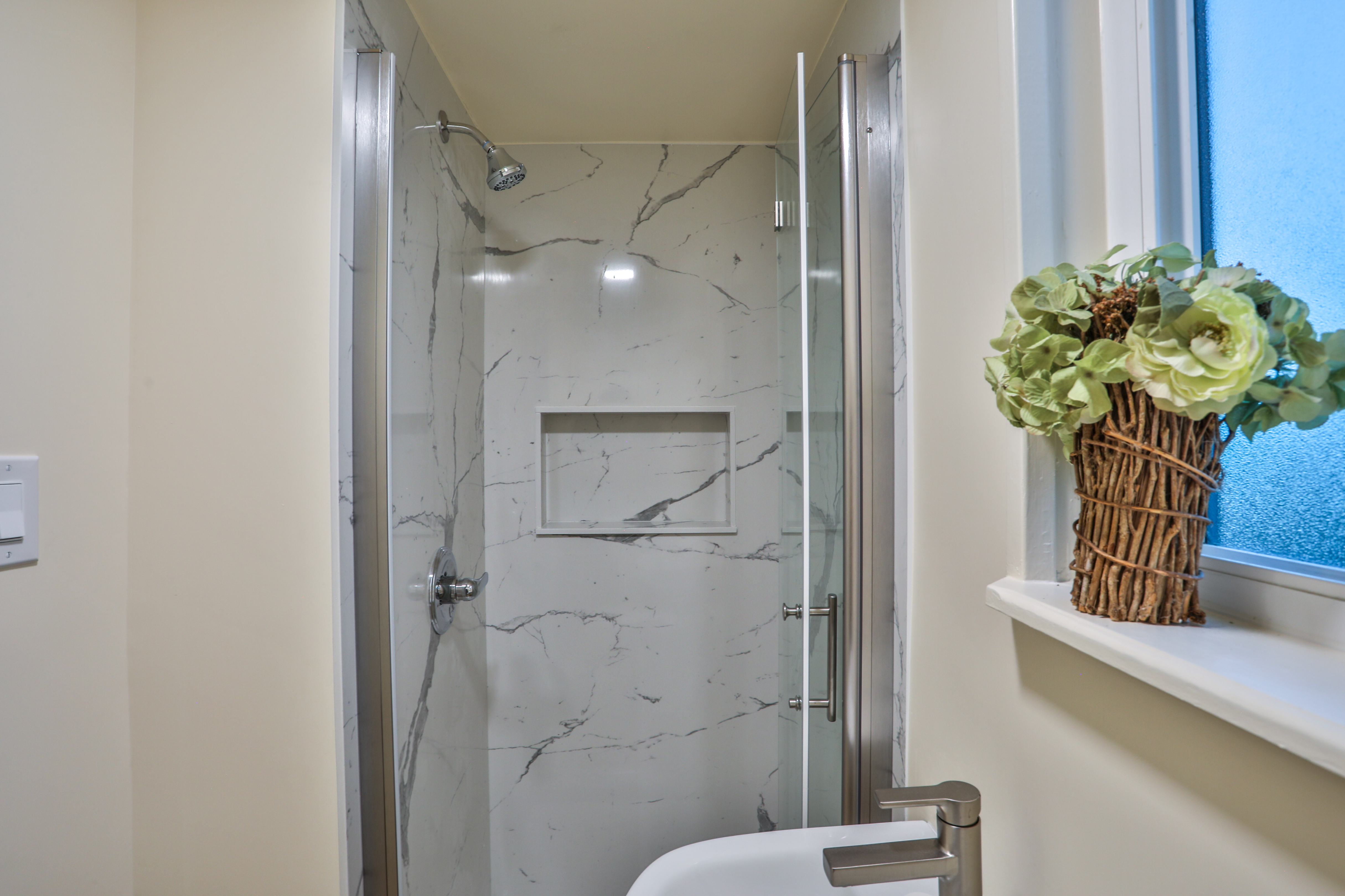  664 N. 8th Avenue, Upland, CA 91786 - 物件實景