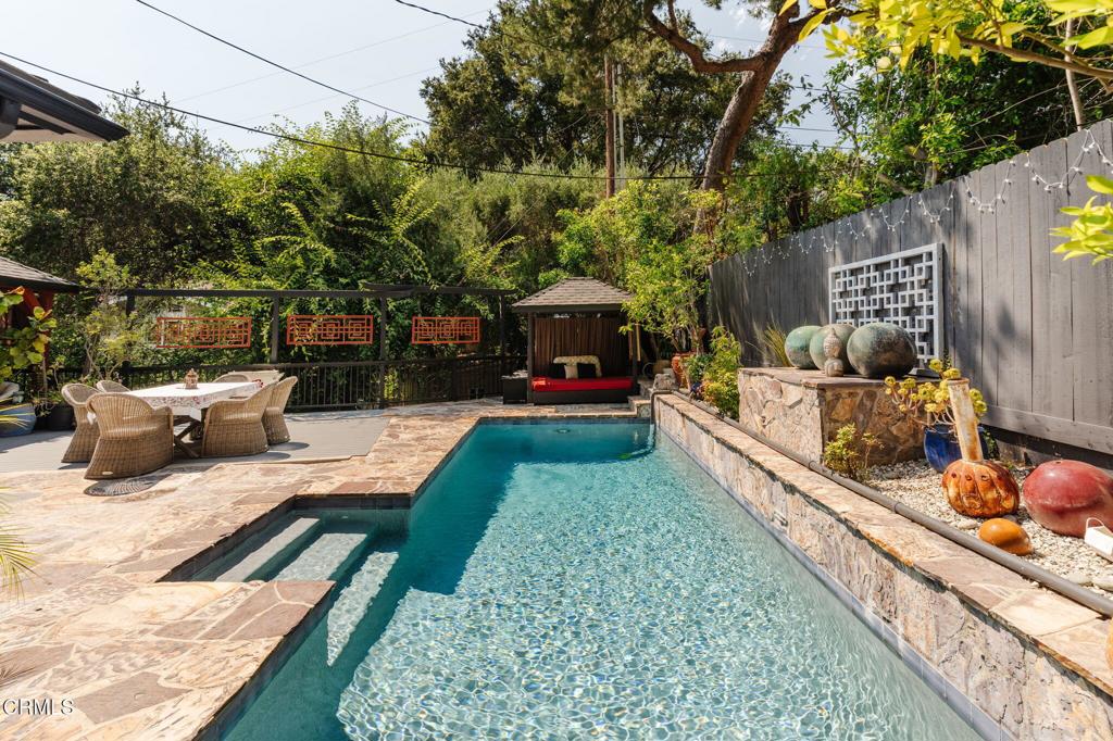 La Canada Flintridge, California, 91011, United States, 4 Bedrooms Bedrooms, ,3 BathroomsBathrooms,Residential,For Sale,1885342