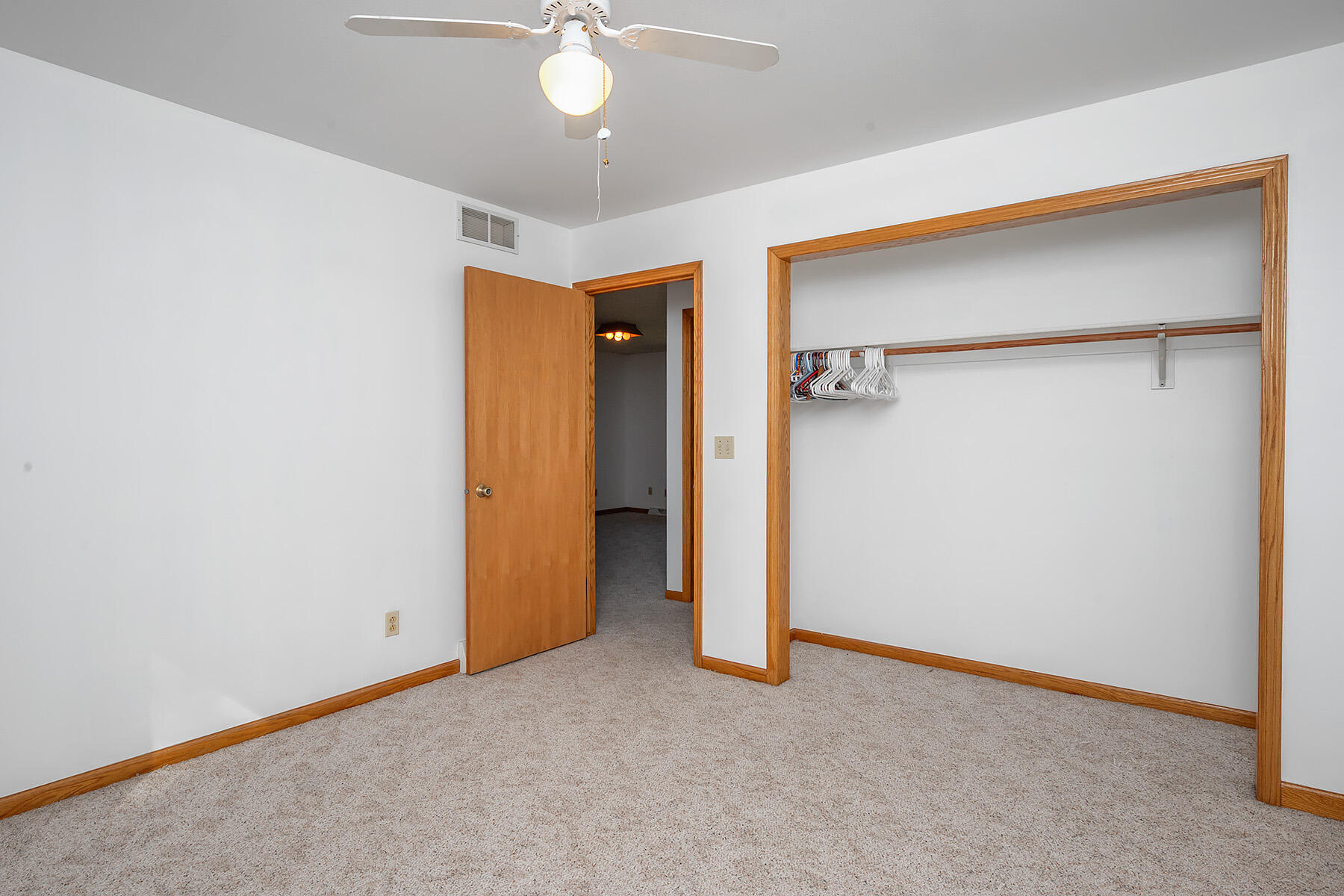 Hustisford, Wisconsin, 53034, United States, 3 Bedrooms Bedrooms, ,3 BathroomsBathrooms,Residential,For Sale,1962581