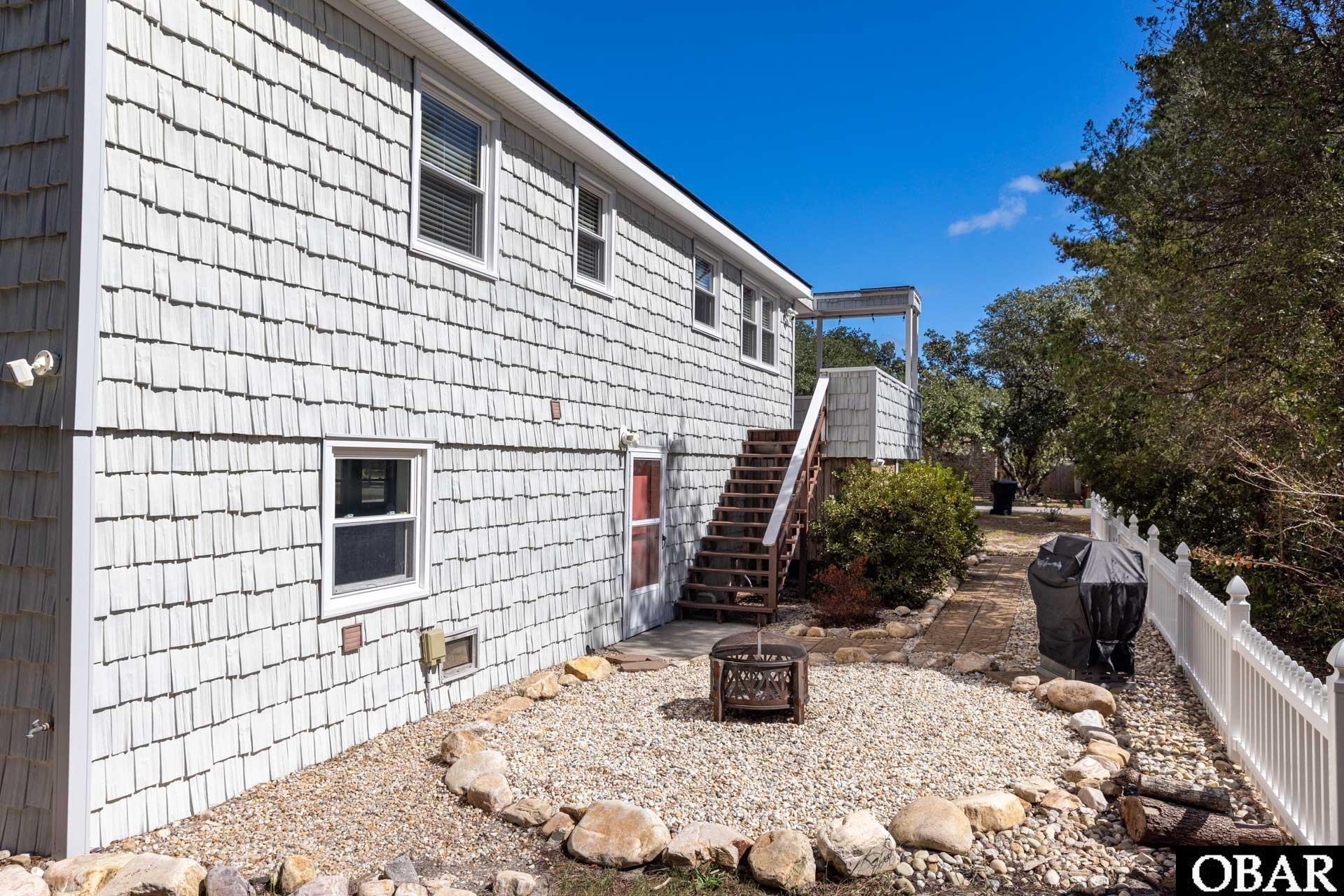 Kill Devil Hills, North Carolina, 27948, United States, 3 Bedrooms Bedrooms, ,2 BathroomsBathrooms,Residential,For Sale,1957535