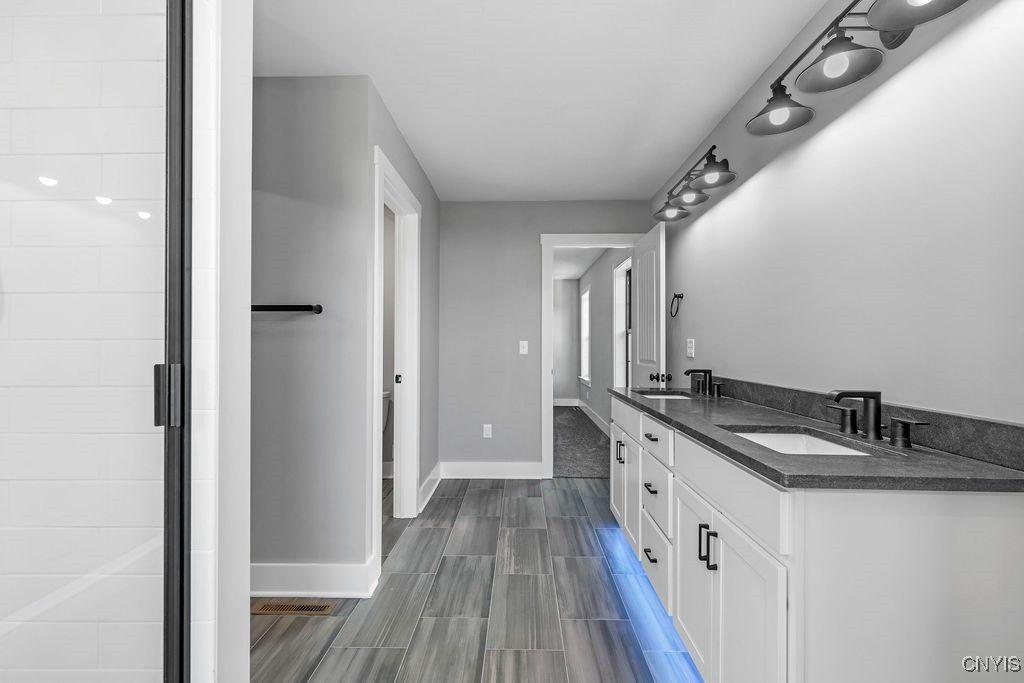 Syracuse, New York, 13215, United States, 3 Bedrooms Bedrooms, ,3 BathroomsBathrooms,Residential,For Sale,1778206