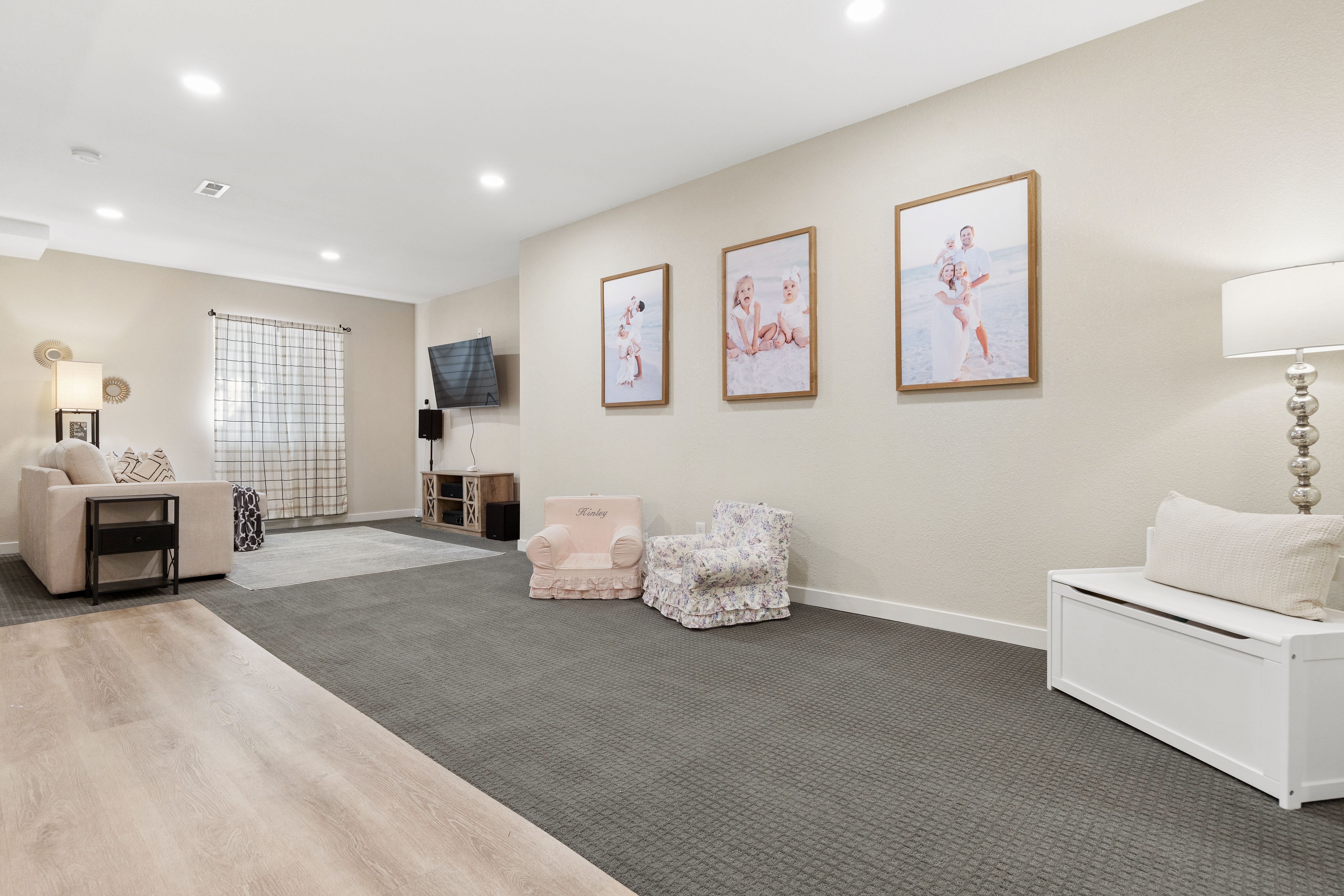  A beautifully appointed two-story home in the desirable Blackstone Country Club. - 物件實景