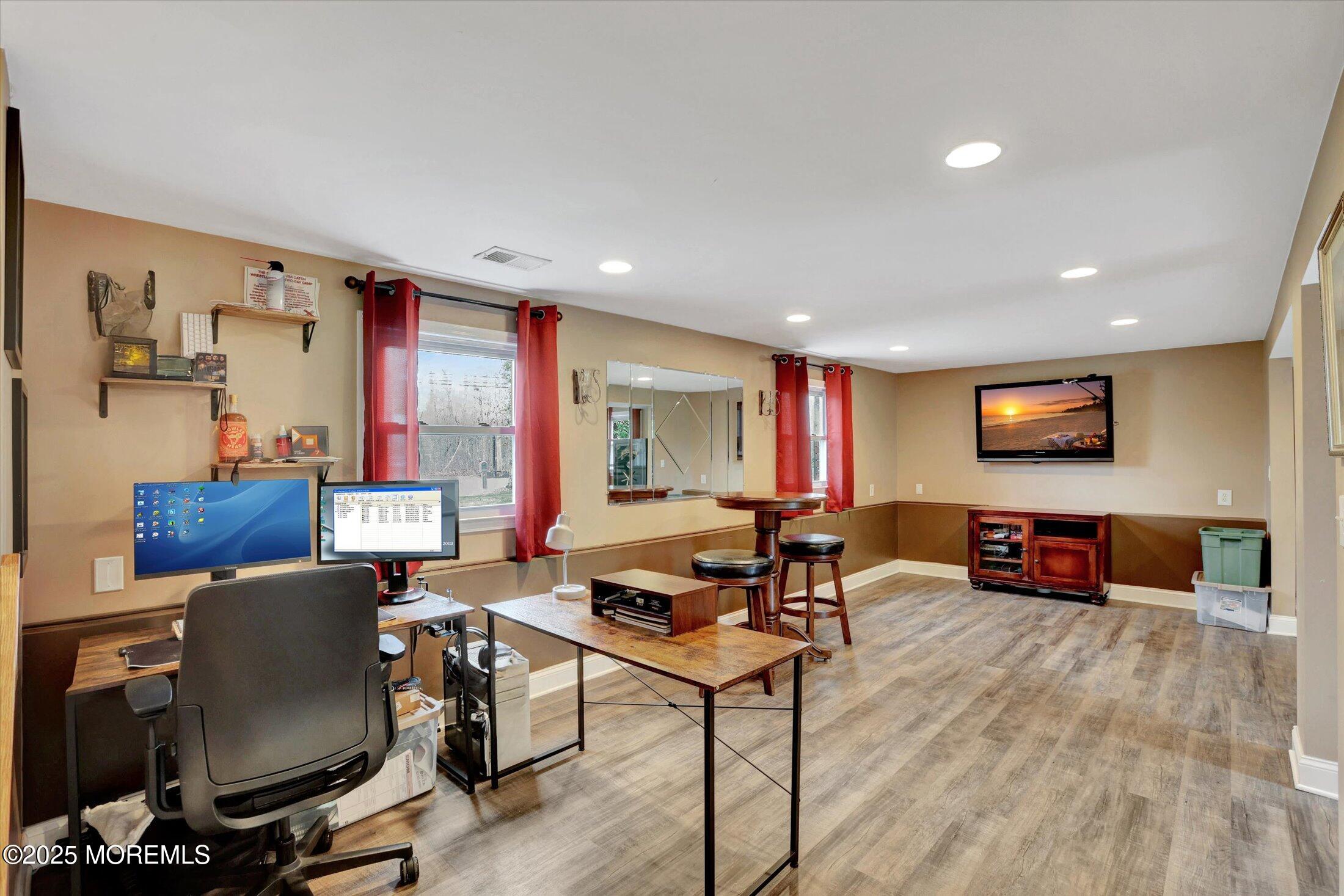 Jackson, New Jersey, 08527, United States, 3 Bedrooms Bedrooms, ,2 BathroomsBathrooms,Residential,For Sale,1931197