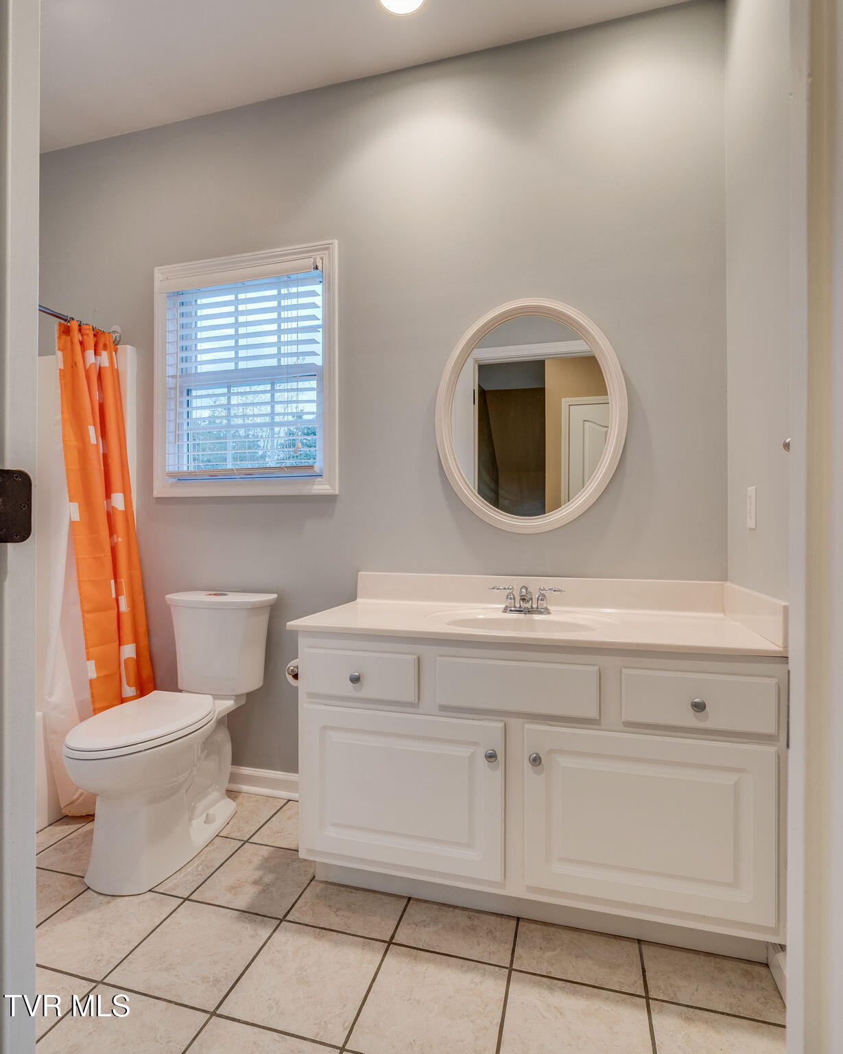 Gray, Tennessee, 37615, United States, 3 Bedrooms Bedrooms, ,4 BathroomsBathrooms,Residential,For Sale,1978151