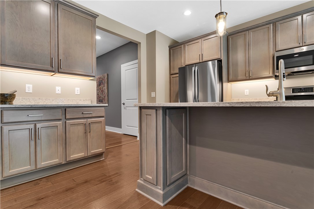 Jackson Twp, Pennsylvania, 16033, United States, 3 Bedrooms Bedrooms, ,3 BathroomsBathrooms,Residential,For Sale,1911029