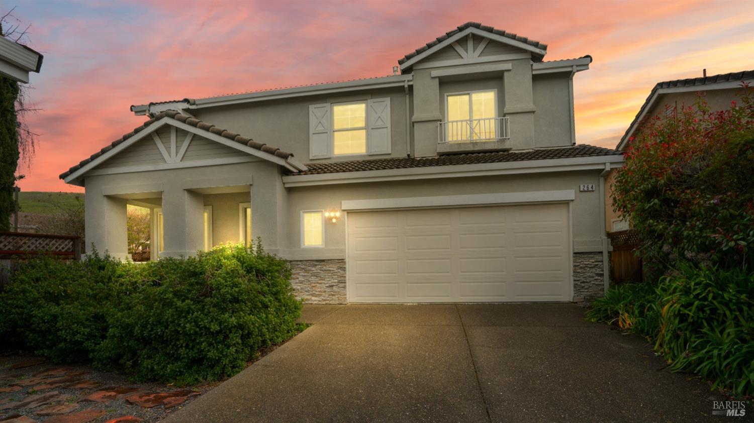 Petaluma, California, 94952, United States, 4 Bedrooms Bedrooms, ,3 BathroomsBathrooms,Residential,For Sale,1745107