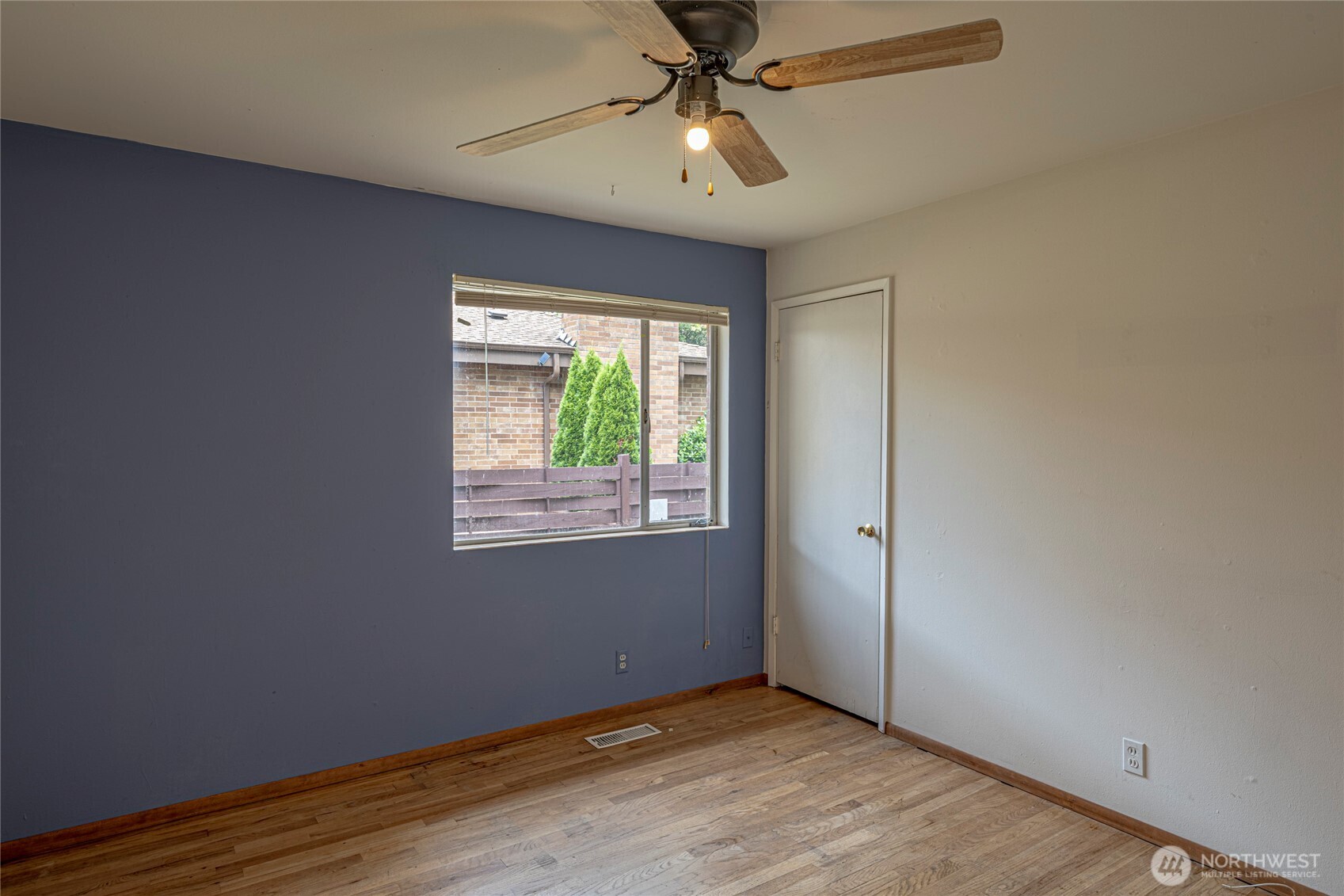 Seattle, Washington, 98125, United States, ,Residential,For Sale,1921913