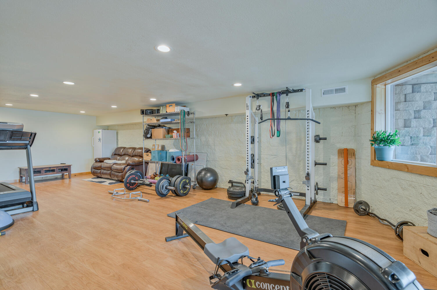 La Pine, Oregon, 97739, United States, 3 Bedrooms Bedrooms, ,2 BathroomsBathrooms,Residential,For Sale,1976945