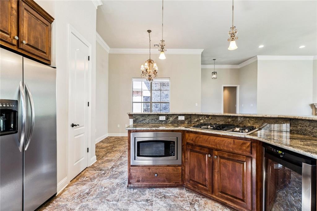 Madisonville, Louisiana, 70447, United States, 4 Bedrooms Bedrooms, ,4 BathroomsBathrooms,Residential,For Sale,1946948