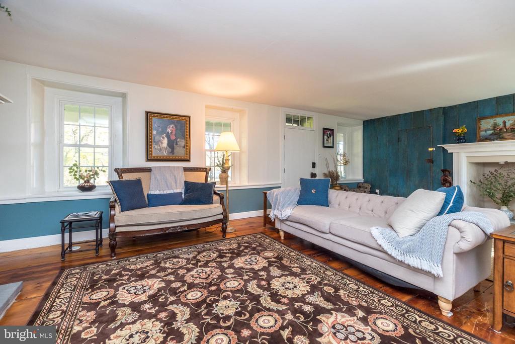 Upper Black Eddy, Pennsylvania, 18972, United States, 3 Bedrooms Bedrooms, ,3 BathroomsBathrooms,Residential,For Sale,1991005