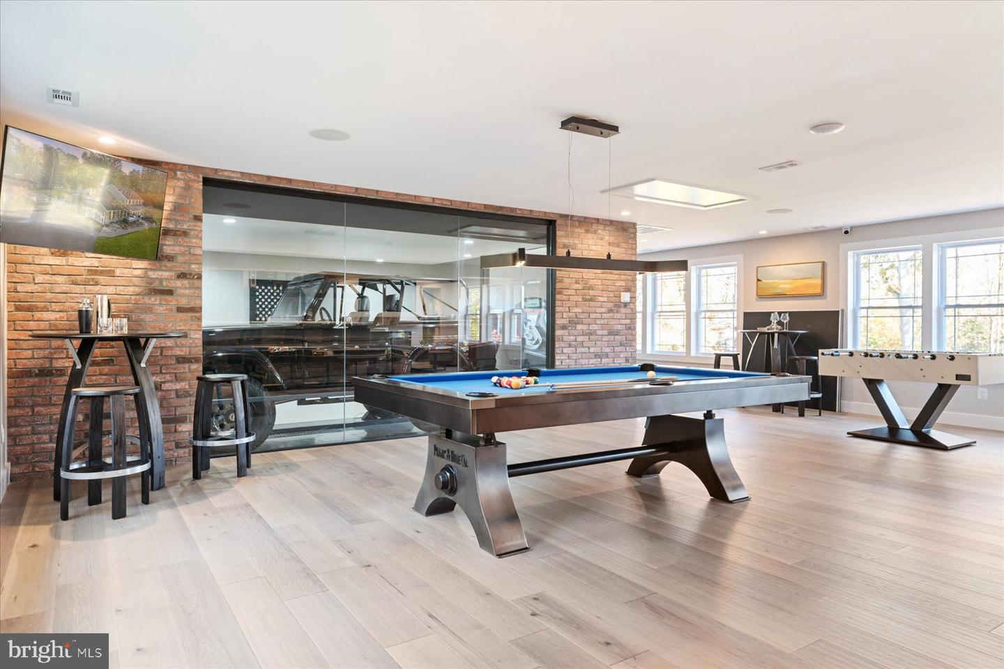 Pasadena, Maryland, 21122, United States, 4 Bedrooms Bedrooms, ,4 BathroomsBathrooms,Residential,For Sale,1989268