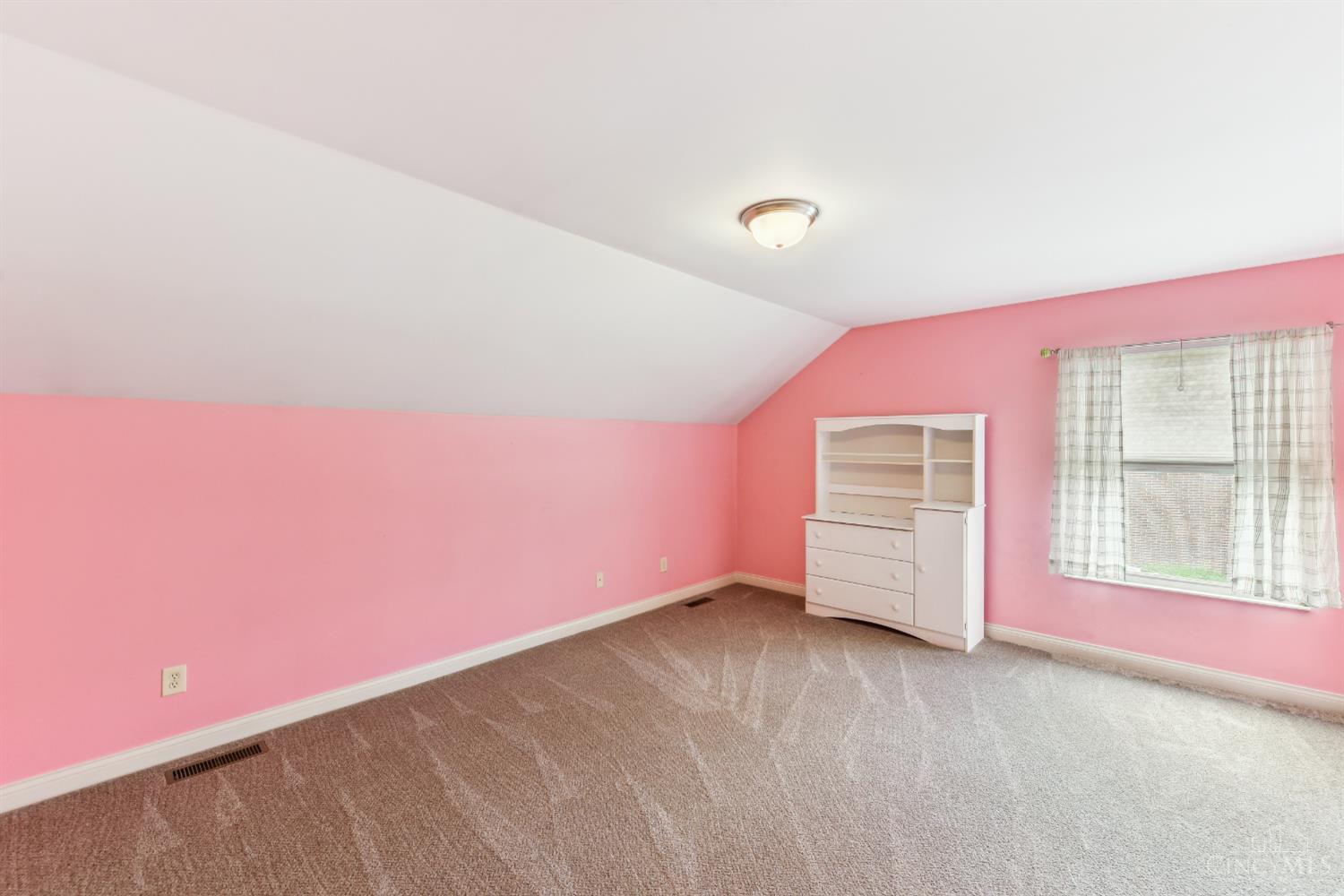 Miami Twp, Ohio, 45002, United States, 5 Bedrooms Bedrooms, ,5 BathroomsBathrooms,Residential,For Sale,1847033