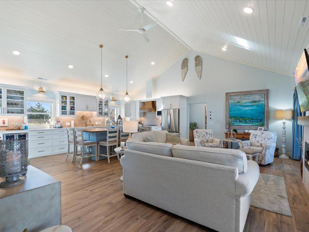 Breezy Point, Minnesota, 56472, United States, 3 Bedrooms Bedrooms, ,2 BathroomsBathrooms,Residential,For Sale,1992070