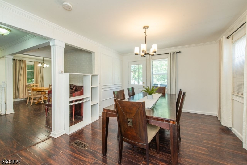 Pompton Lakes Boro, New Jersey, 07442, United States, 3 Bedrooms Bedrooms, ,3 BathroomsBathrooms,Residential,For Sale,1875678
