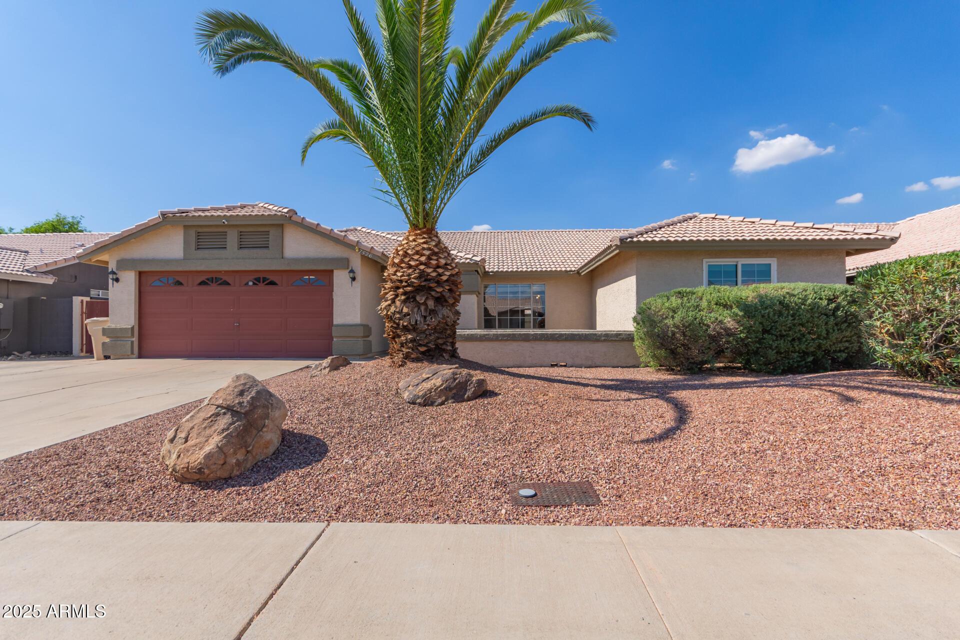 Peoria, Arizona, 85381, United States, 4 Bedrooms Bedrooms, ,3 BathroomsBathrooms,Residential,For Sale,1927845