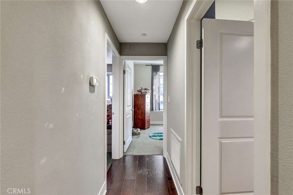 Long Beach, California, 90802, United States, 3 Bedrooms Bedrooms, ,2 BathroomsBathrooms,Residential,For Sale,1921298