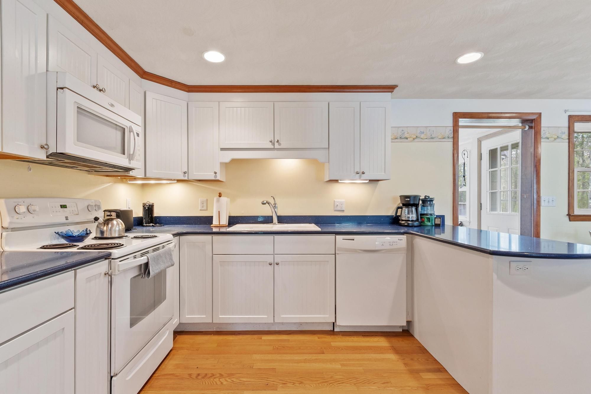  10 Meadowglen Road, Billerica, MA, 01862 - 物件實景