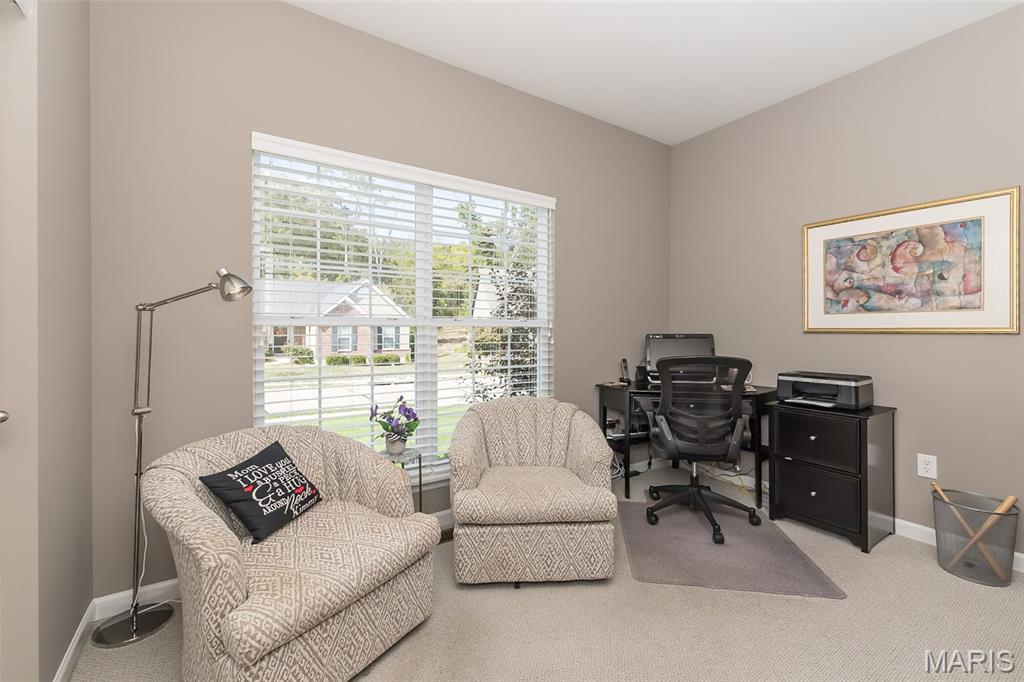 Mehlville, Missouri, 63128, United States, 3 Bedrooms Bedrooms, ,3 BathroomsBathrooms,Residential,For Sale,1966938