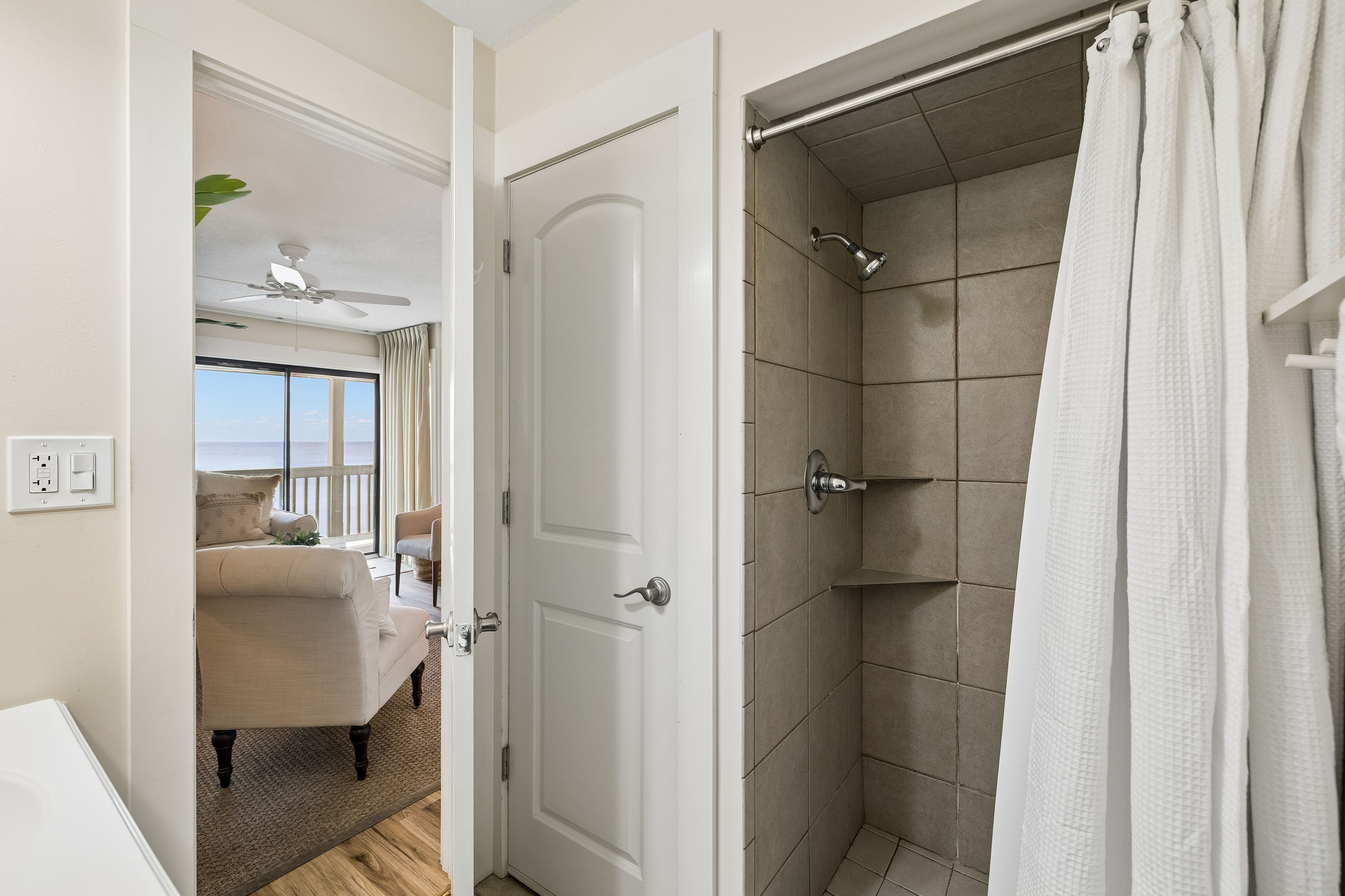  Turnkey Gulf-View Escape on Panama City Beach’s West End - 物件實景