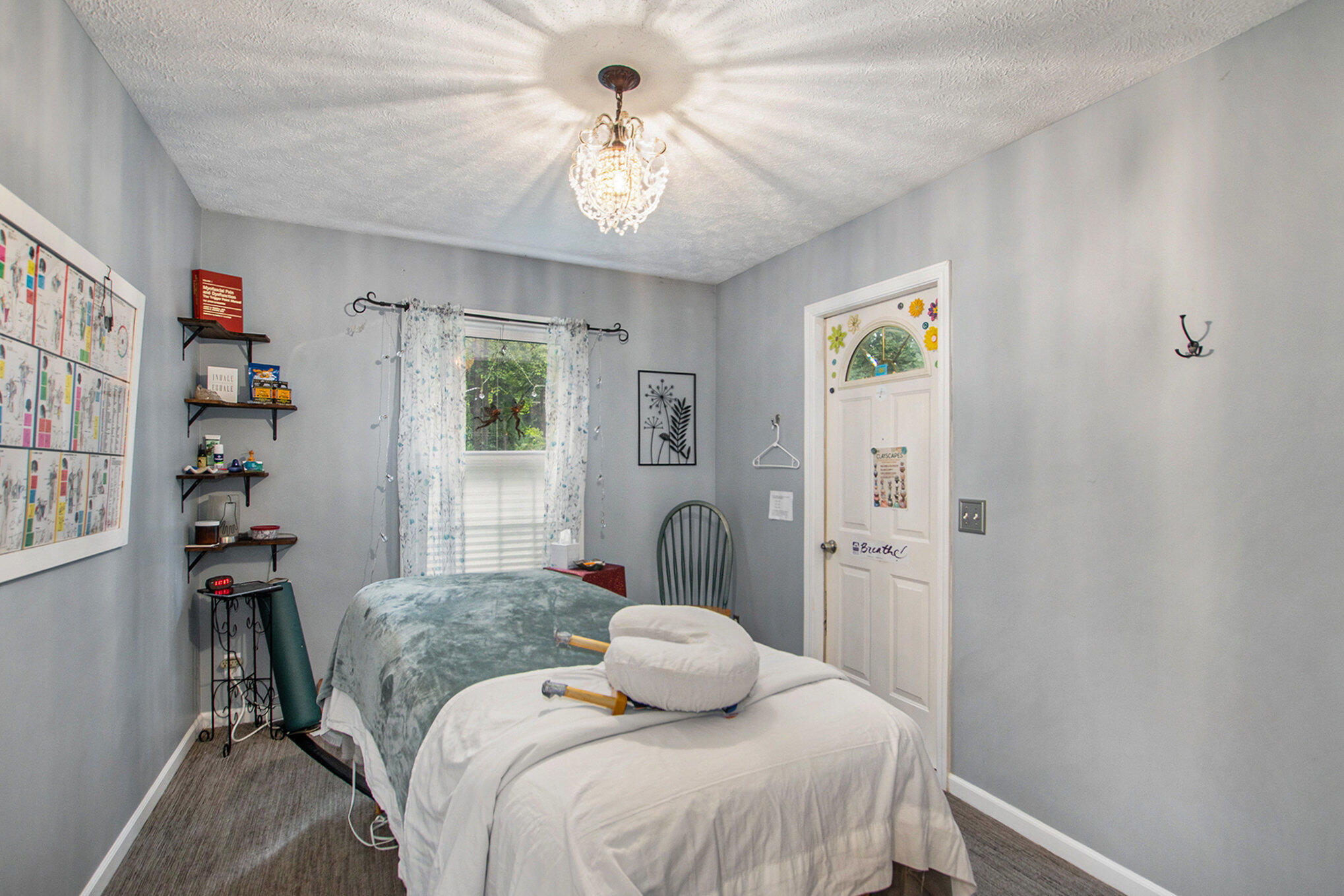 Grand Haven, Michigan, 49417, United States, 5 Bedrooms Bedrooms, ,5 BathroomsBathrooms,Residential,For Sale,1940332