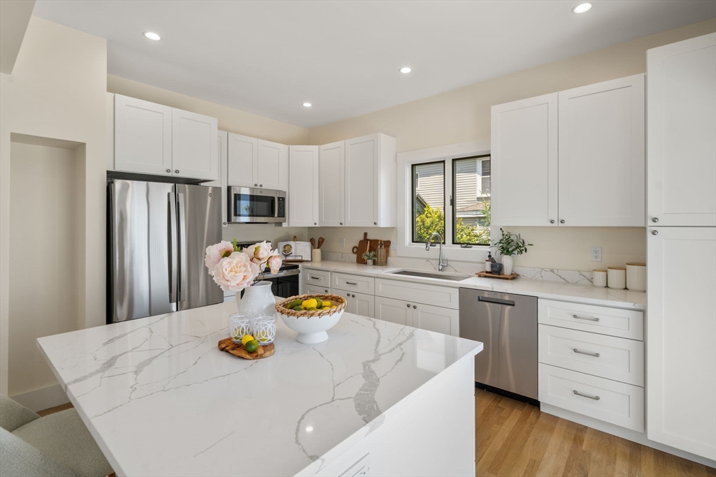 Revere, Massachusetts, 02151, United States, 4 Bedrooms Bedrooms, ,2 BathroomsBathrooms,Residential,For Sale,1897592