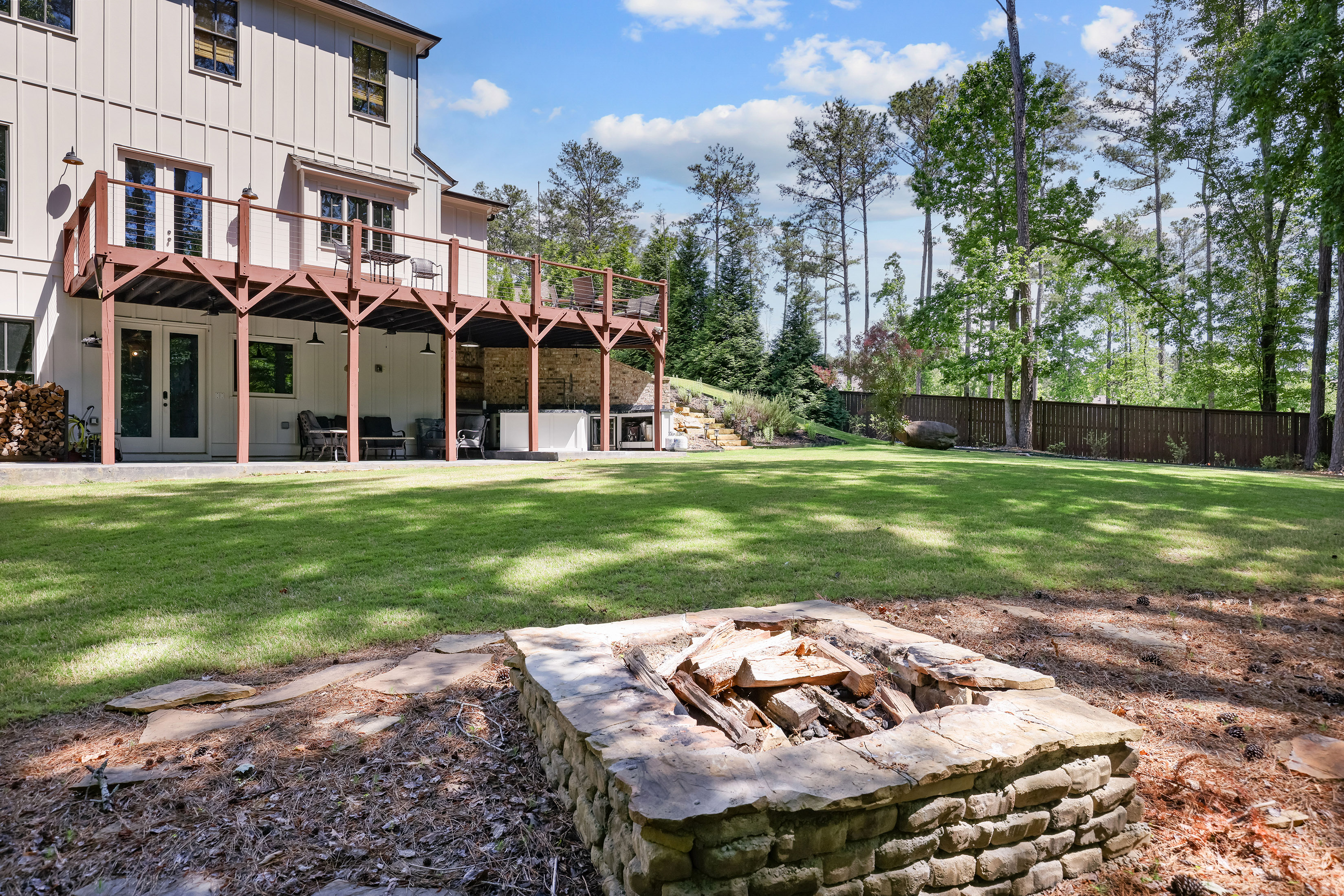  Premier West Cobb Estate Backing to Protected Acreage - 物件實景