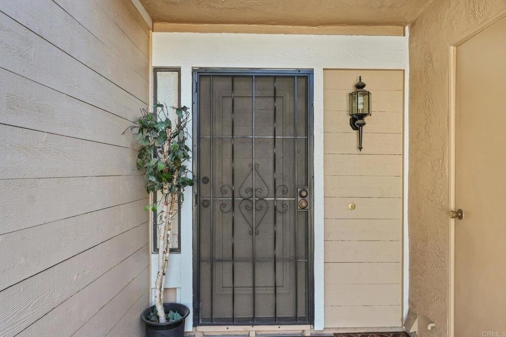 San Diego, California, 92139, United States, 3 Bedrooms Bedrooms, ,2 BathroomsBathrooms,Residential,For Sale,1933345