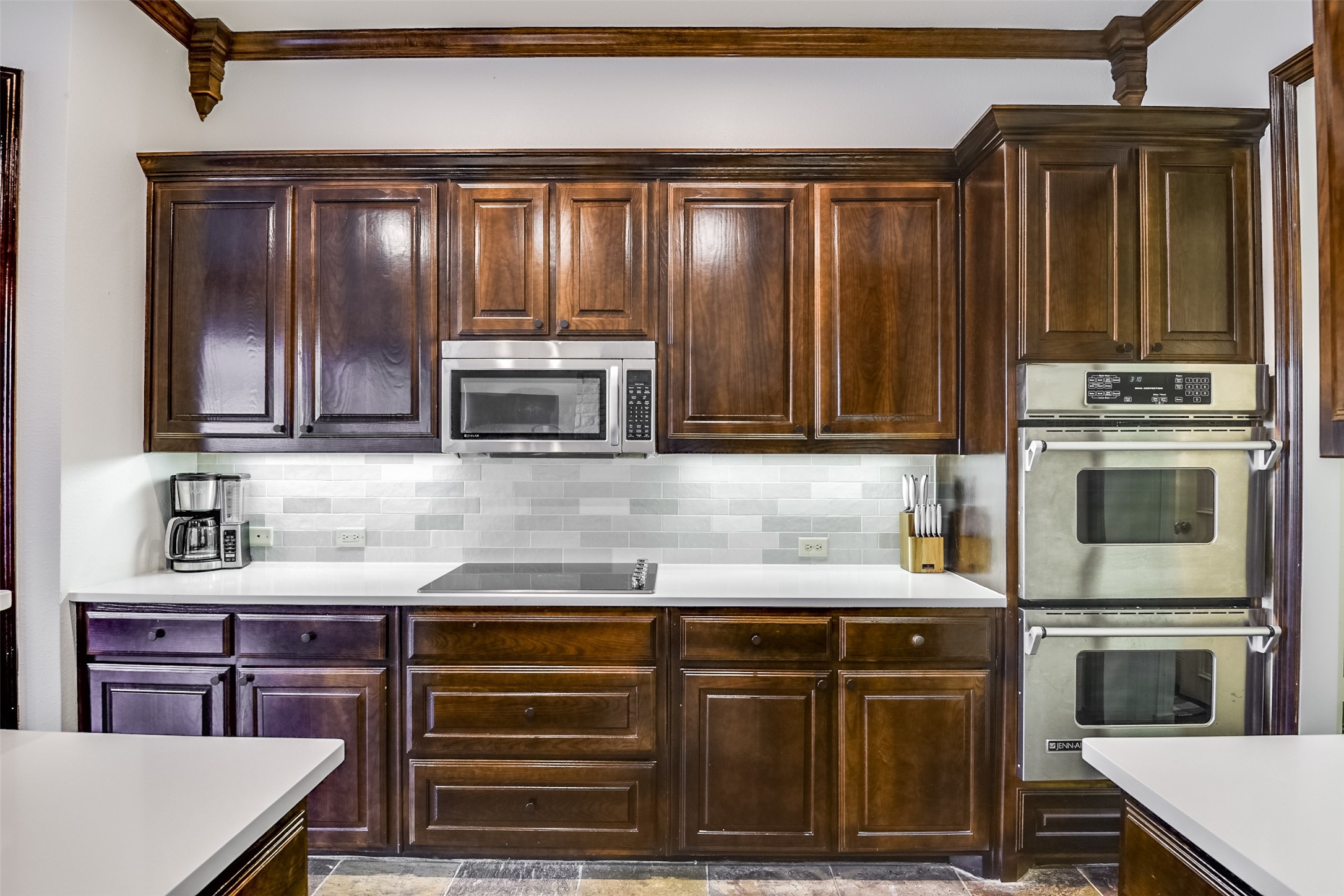 Mabank, Texas, 75156, United States, 3 Bedrooms Bedrooms, ,3 BathroomsBathrooms,Residential,For Sale,1990997