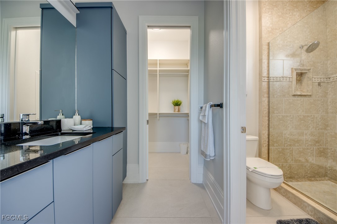 Cape Coral, Florida, 33904, United States, 5 Bedrooms Bedrooms, ,6 BathroomsBathrooms,Residential,For Sale,1979018