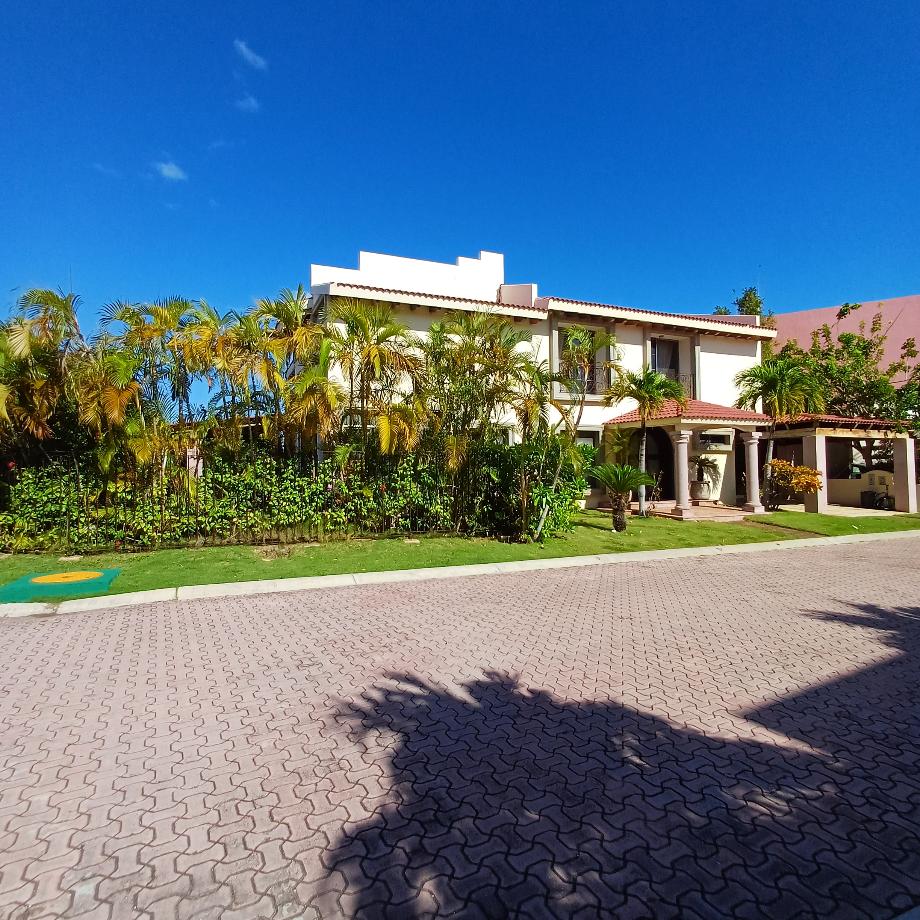 Isla Romantica, Benito Juárez, Quintana Roo, 77500, Mexico, 4 Bedrooms Bedrooms, ,5 BathroomsBathrooms,Residential,For Sale,Isla Romantica,1677042