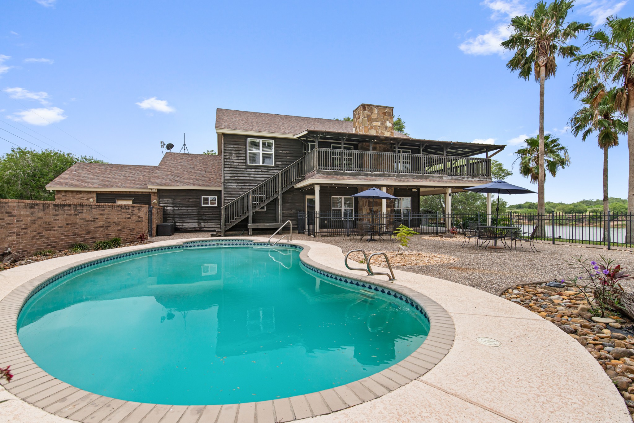 Rio Hondo, Texas, 78583, United States, 4 Bedrooms Bedrooms, ,3 BathroomsBathrooms,Residential,For Sale,1829014