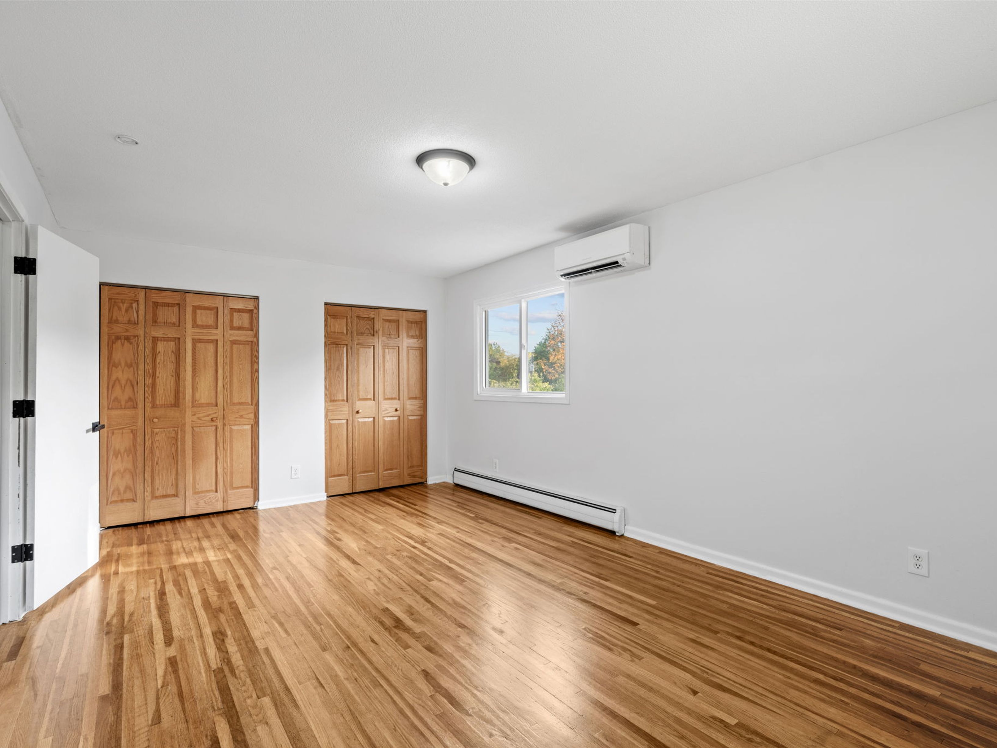  Timeless Charm Meets Exceptional Space - 物件實景