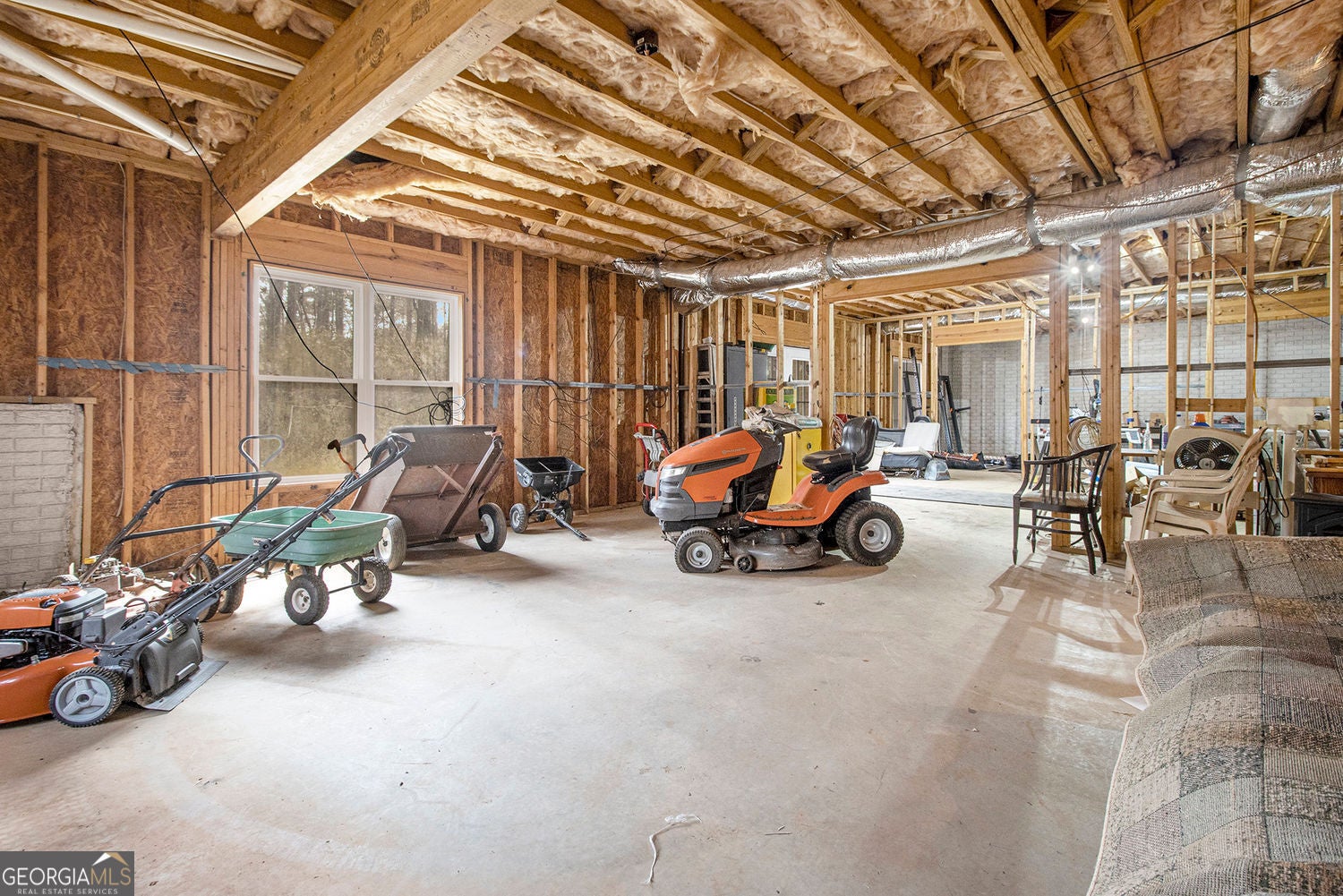 Hampton, Georgia, 30228, United States, 6 Bedrooms Bedrooms, ,6 BathroomsBathrooms,Residential,For Sale,1858908