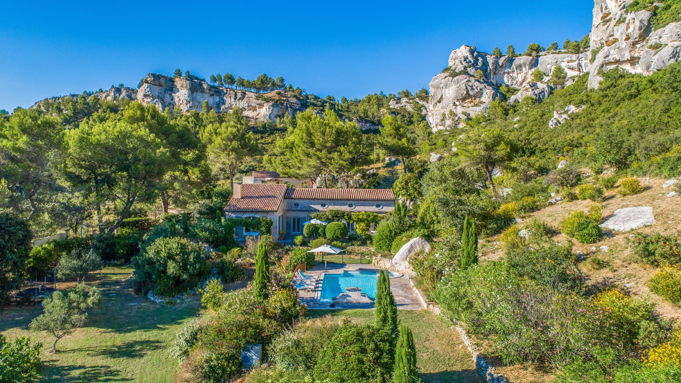  Property with a superb view located in Les Baux-de-Provence - 物件實景