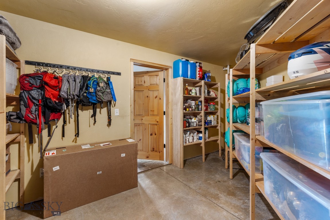 Bozeman, Montana, 59715, United States, 4 Bedrooms Bedrooms, ,5 BathroomsBathrooms,Residential,For Sale,1794934