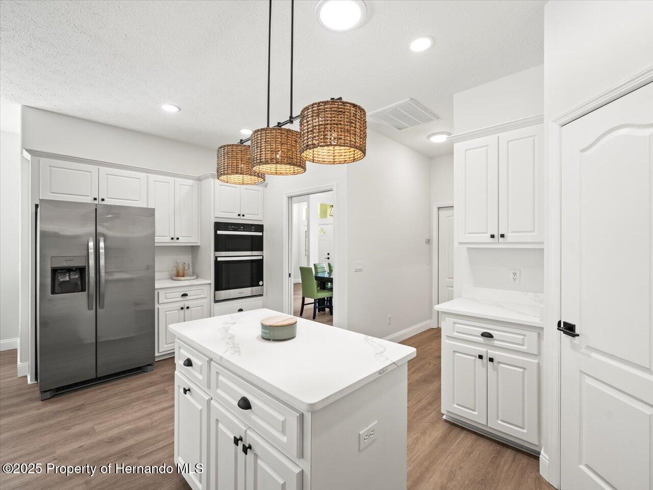 Inverness, Florida, 34453, United States, 4 Bedrooms Bedrooms, ,3 BathroomsBathrooms,Residential,For Sale,1846671
