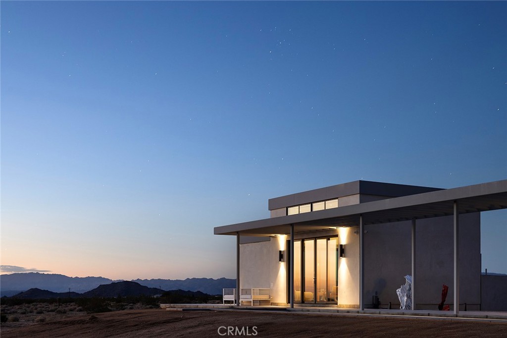 Joshua Tree, California, 92252, United States, 4 Bedrooms Bedrooms, ,3 BathroomsBathrooms,Residential,For Sale,1961812