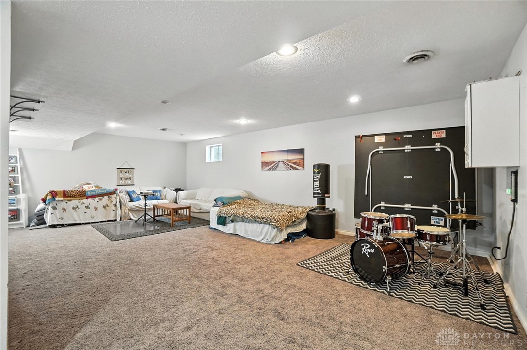 Dayton, Ohio, 45458, United States, 4 Bedrooms Bedrooms, ,4 BathroomsBathrooms,Residential,For Sale,1875068