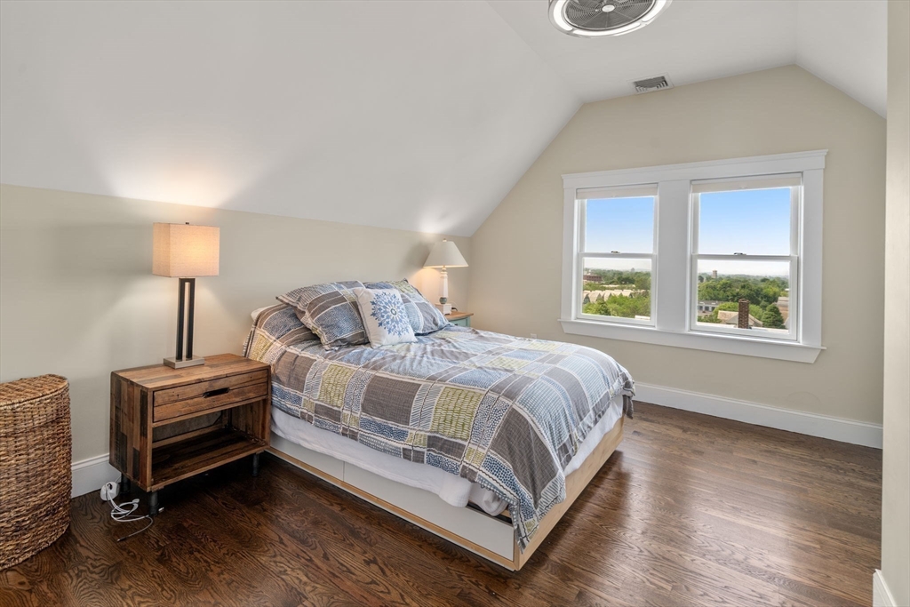 Somerville, Massachusetts, 02144, United States, 3 Bedrooms Bedrooms, ,3 BathroomsBathrooms,Residential,For Sale,1940459