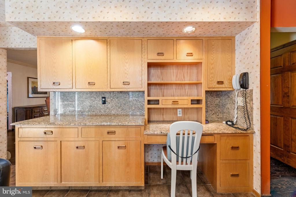 Hightstown, New Jersey, 08520, United States, 5 Bedrooms Bedrooms, ,4 BathroomsBathrooms,Residential,For Sale,1905744
