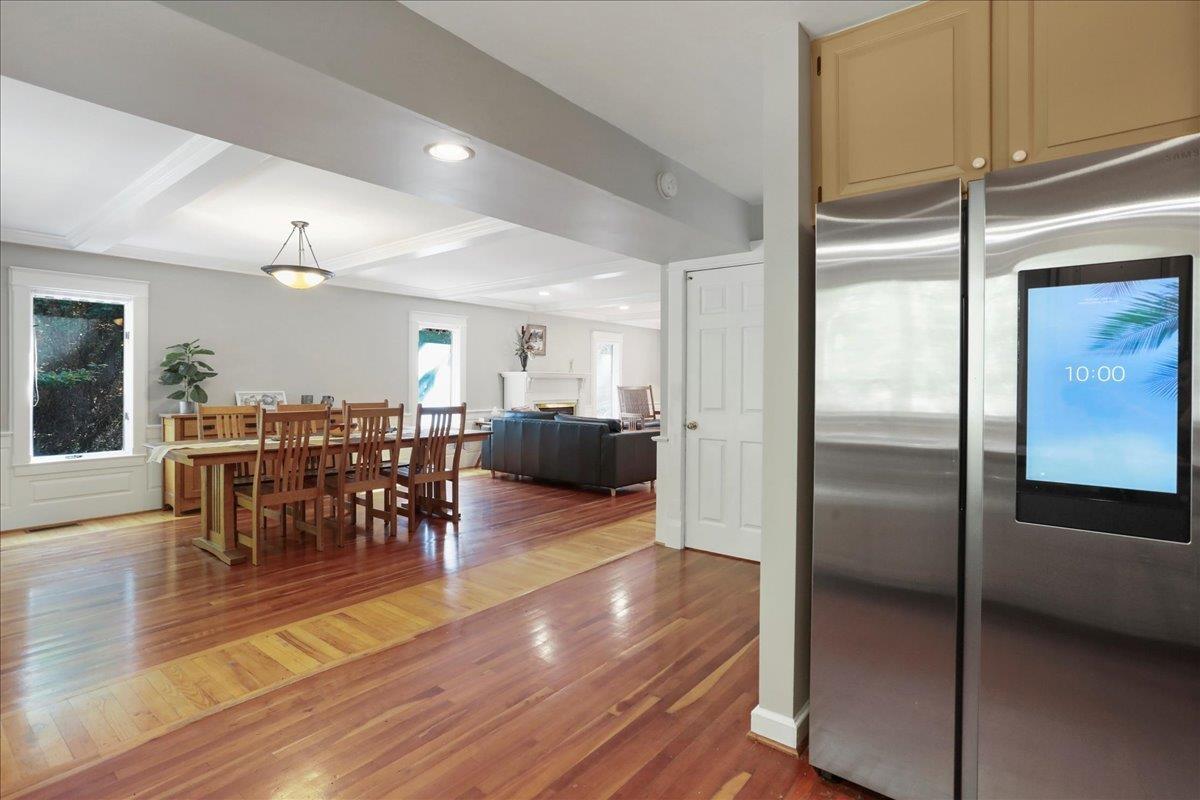 Mcgaheysville, Virginia, 22840, United States, 4 Bedrooms Bedrooms, ,4 BathroomsBathrooms,Residential,For Sale,1877155