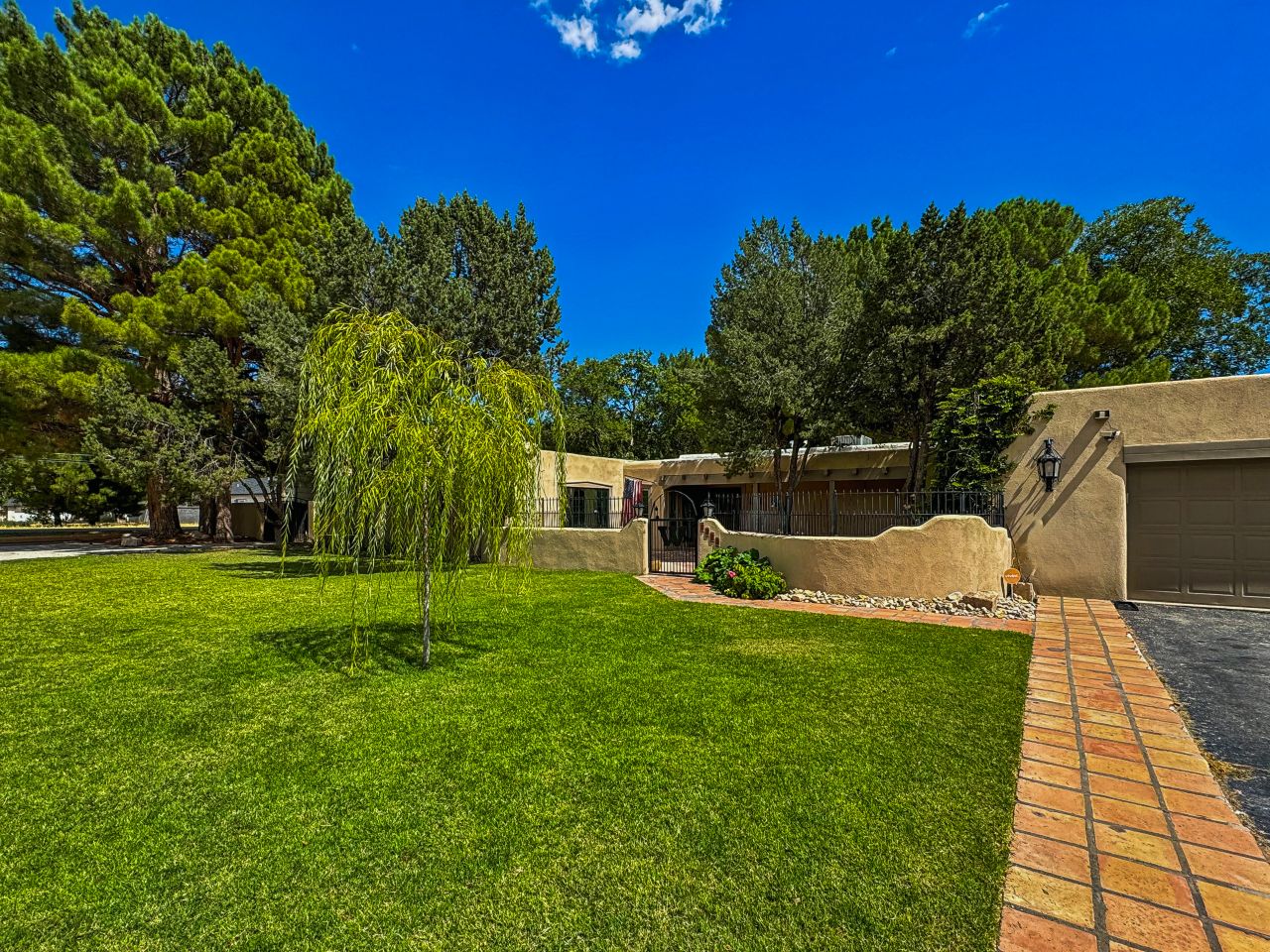 Carlsbad, New Mexico, 88220, United States, 4 Bedrooms Bedrooms, ,4 BathroomsBathrooms,Residential,For Sale,1980952